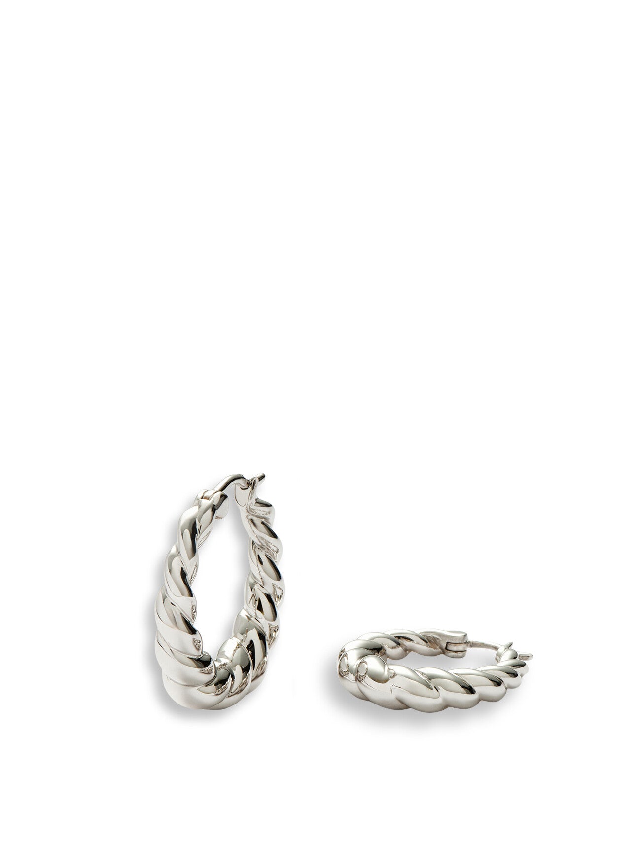 Twisted Tidal Medium Hoop Earrings