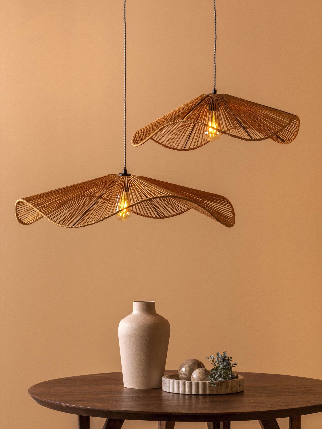 Sombra Large Pendant Lamp