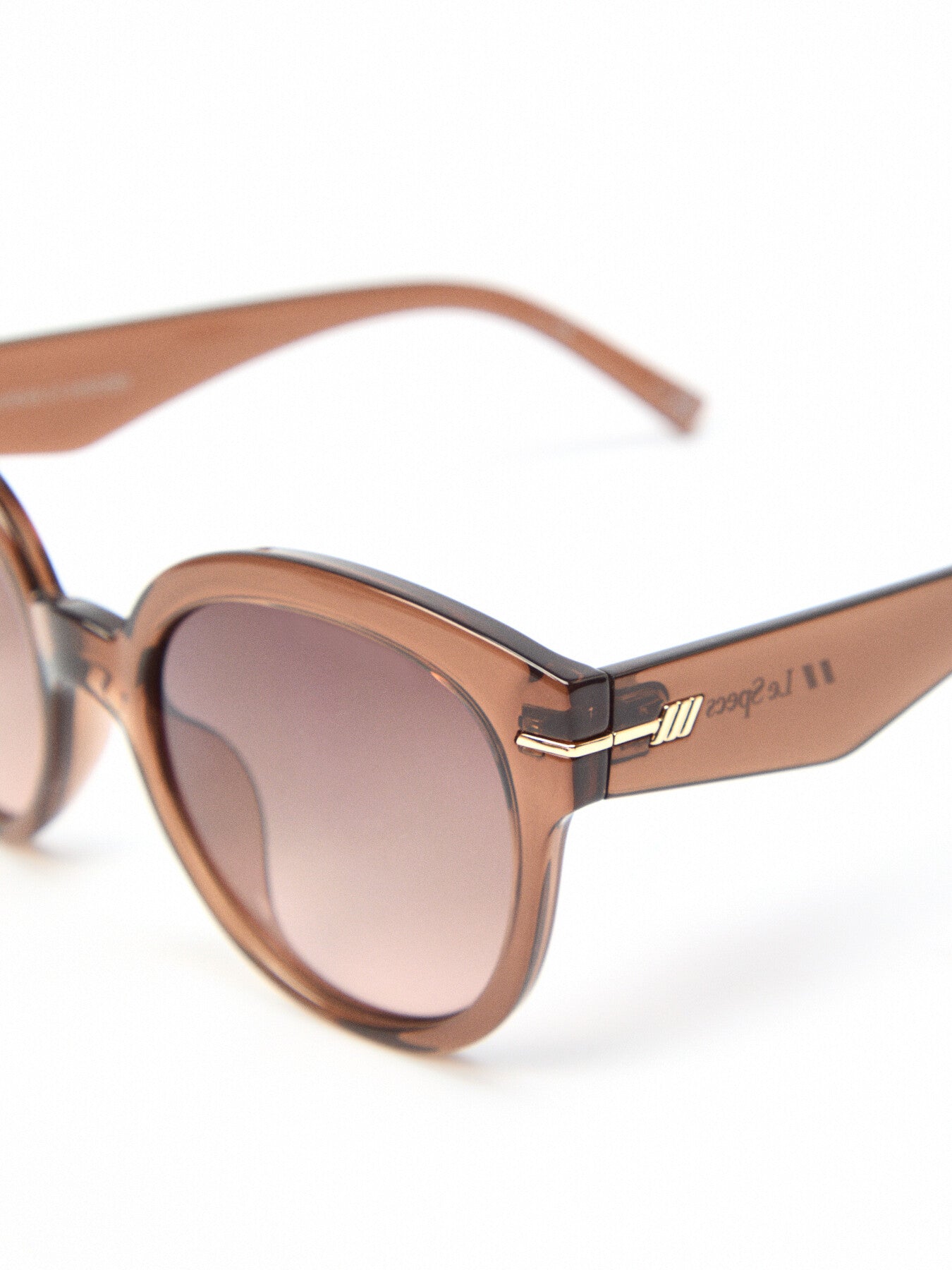 LSP2452385 Capacious Sunglasses