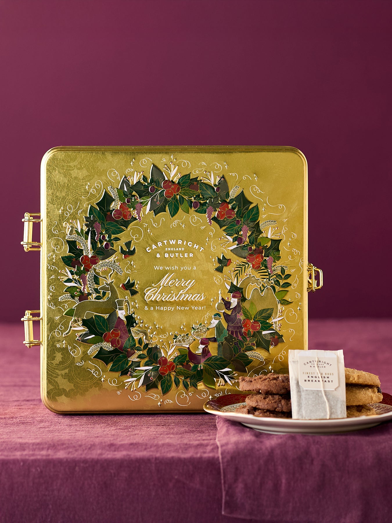 Christmas Teatime Tin 390g