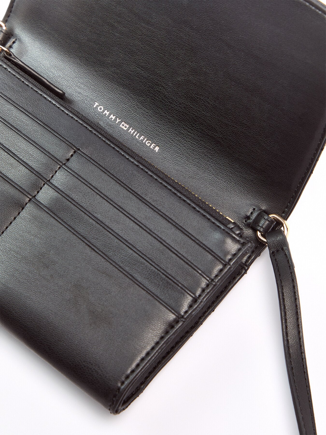 TH Refined Flap Crossover Quilted