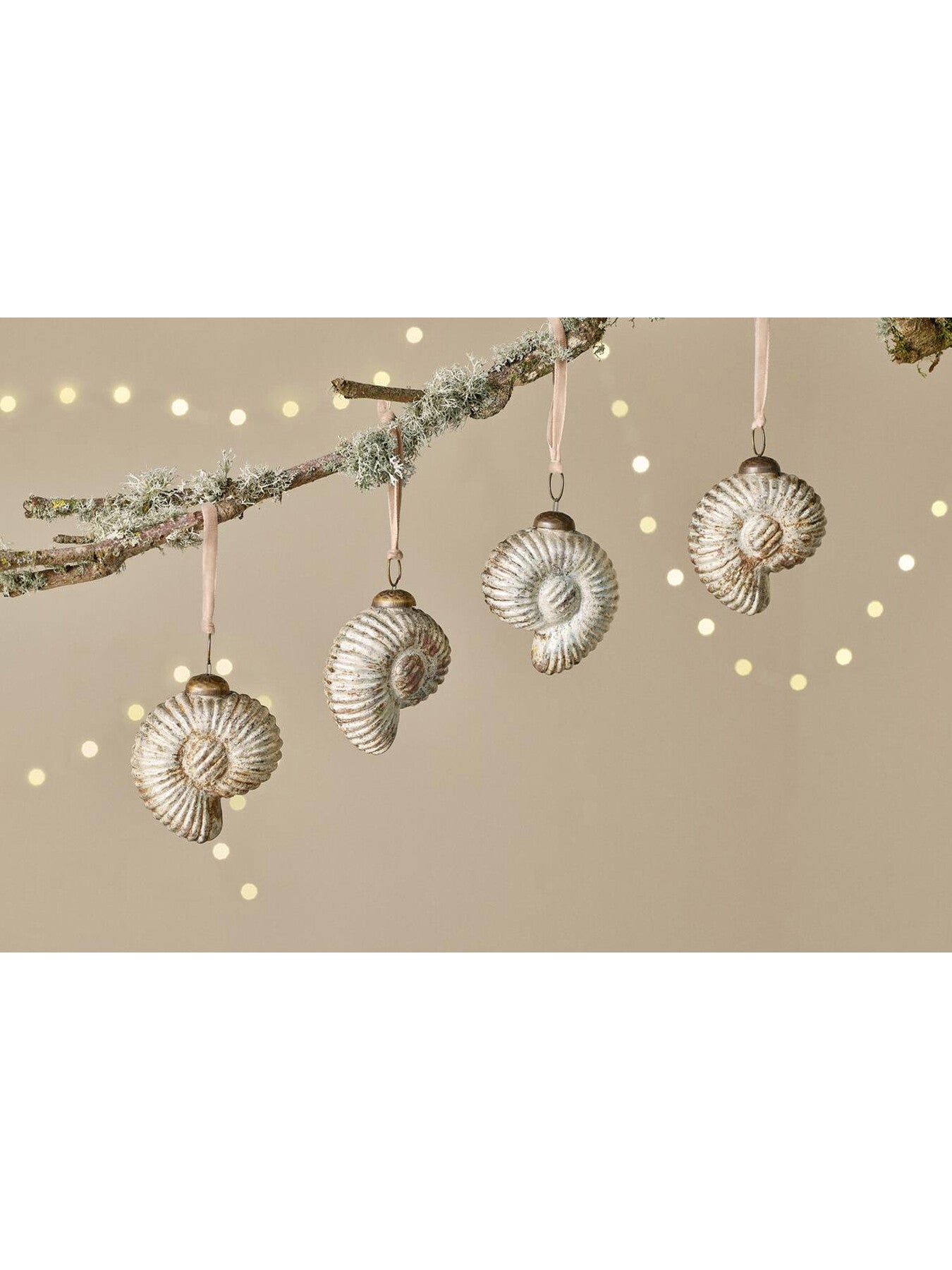 Sachin Shell Baubles Rustic Gold Set of 4