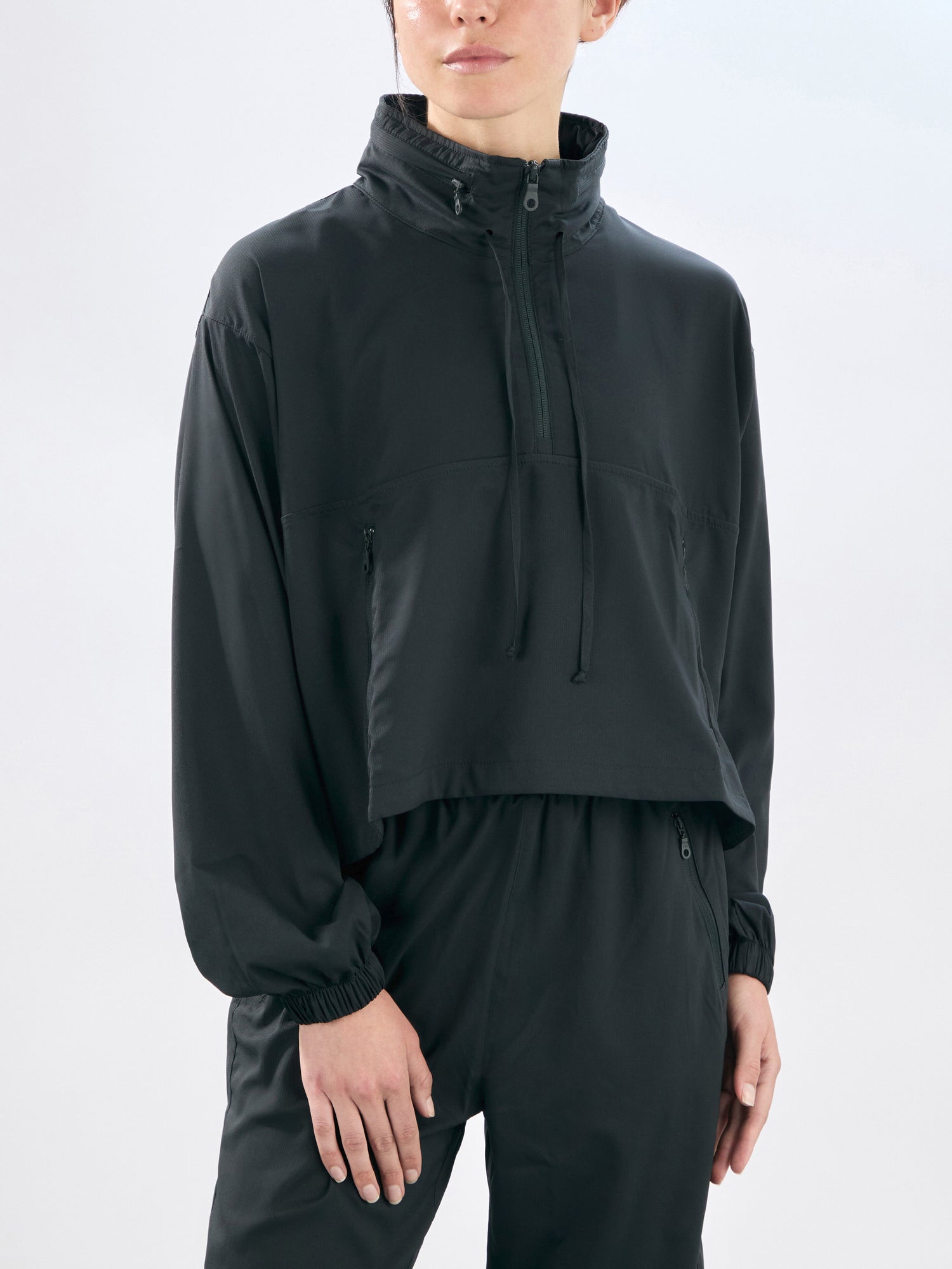 Huddle Half-Zip Windbreaker