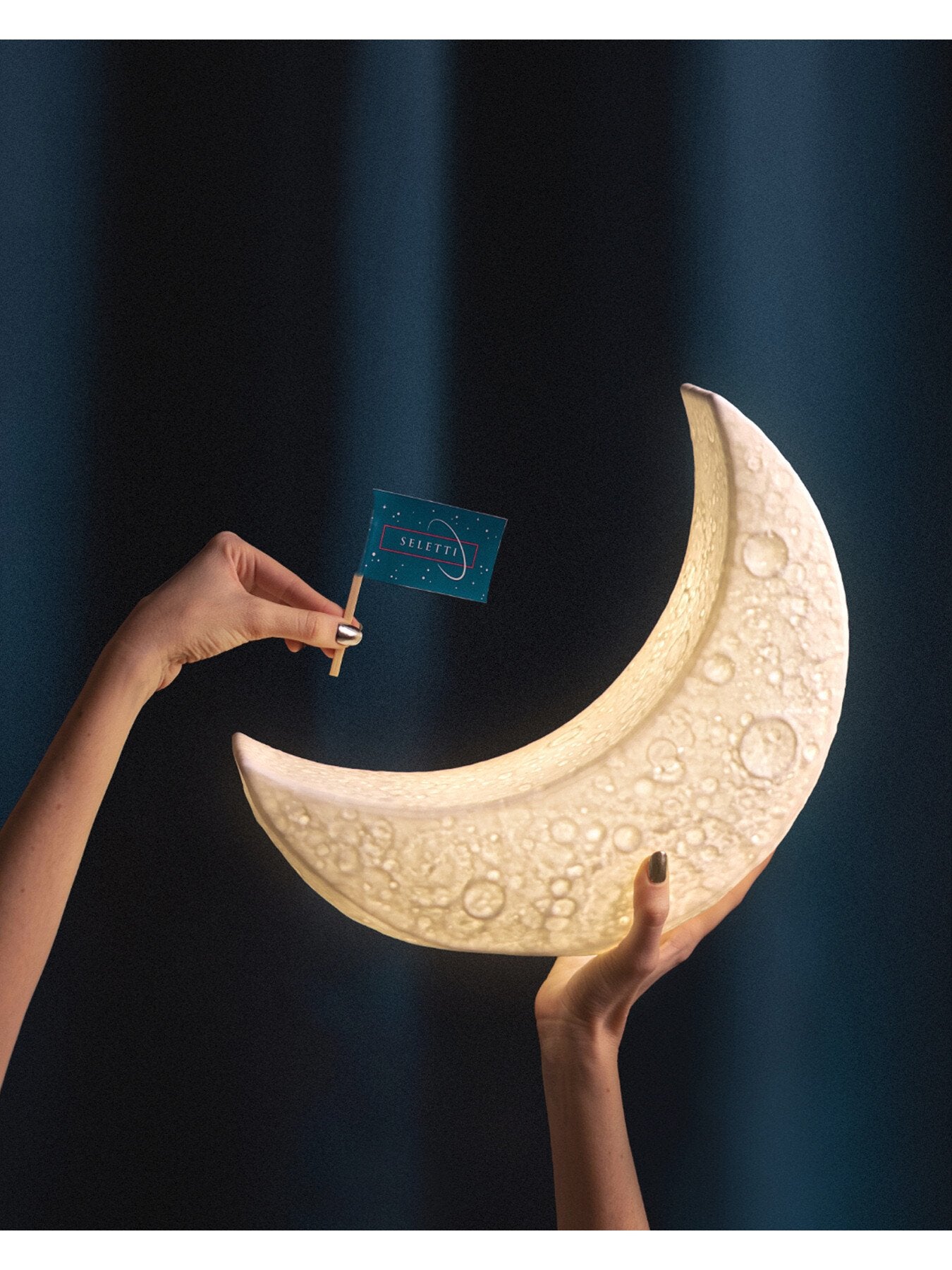 My Tiny Moon Lamp