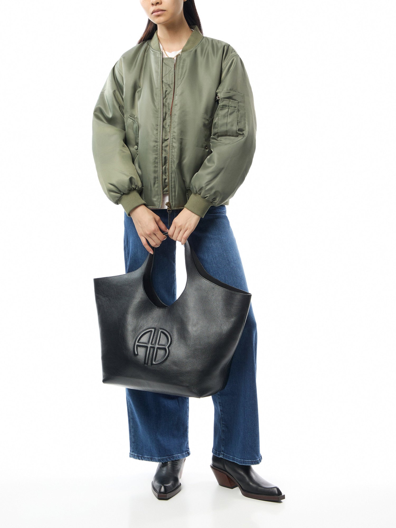Lili Tote Bag