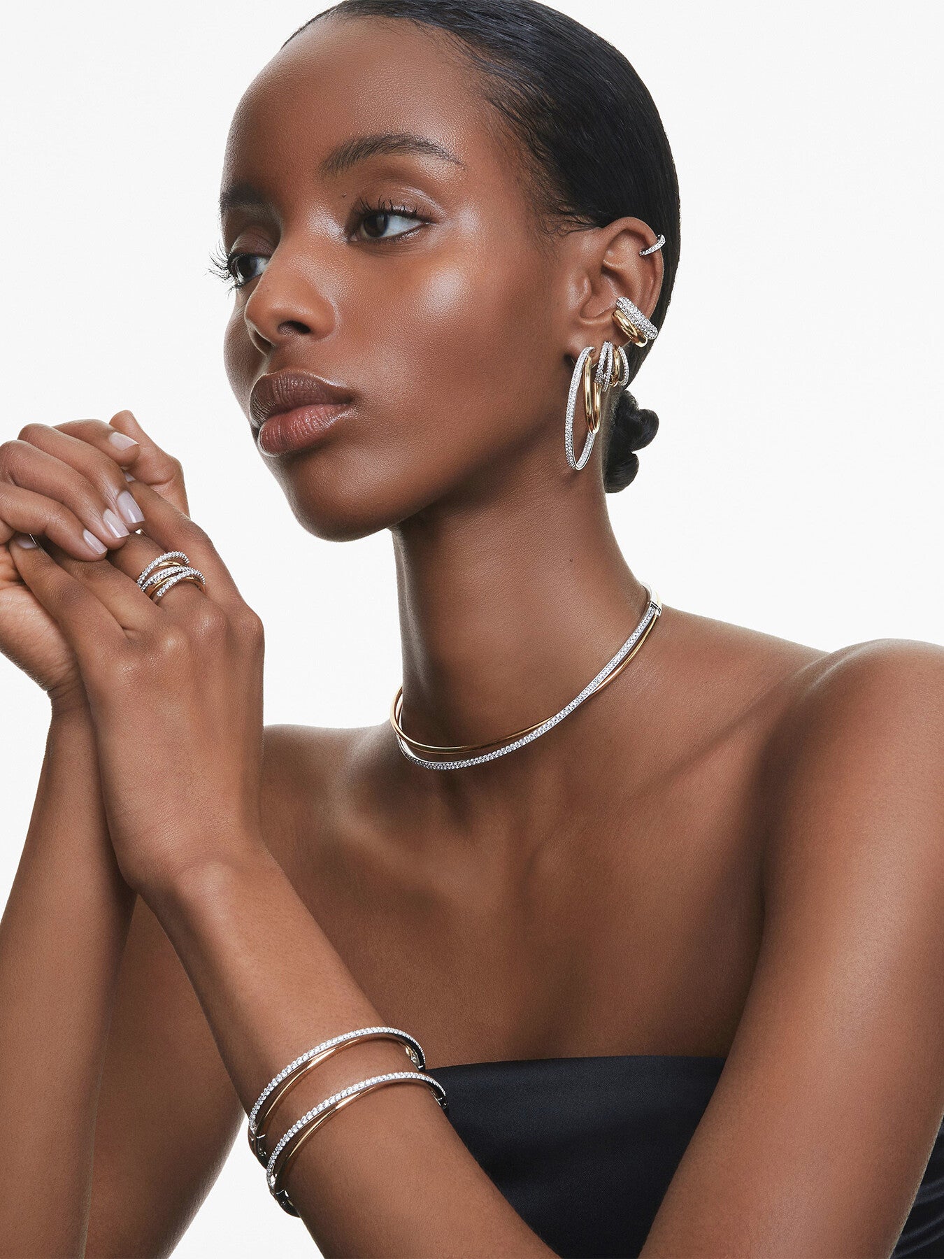 Hyperbola Round Cut Bangle