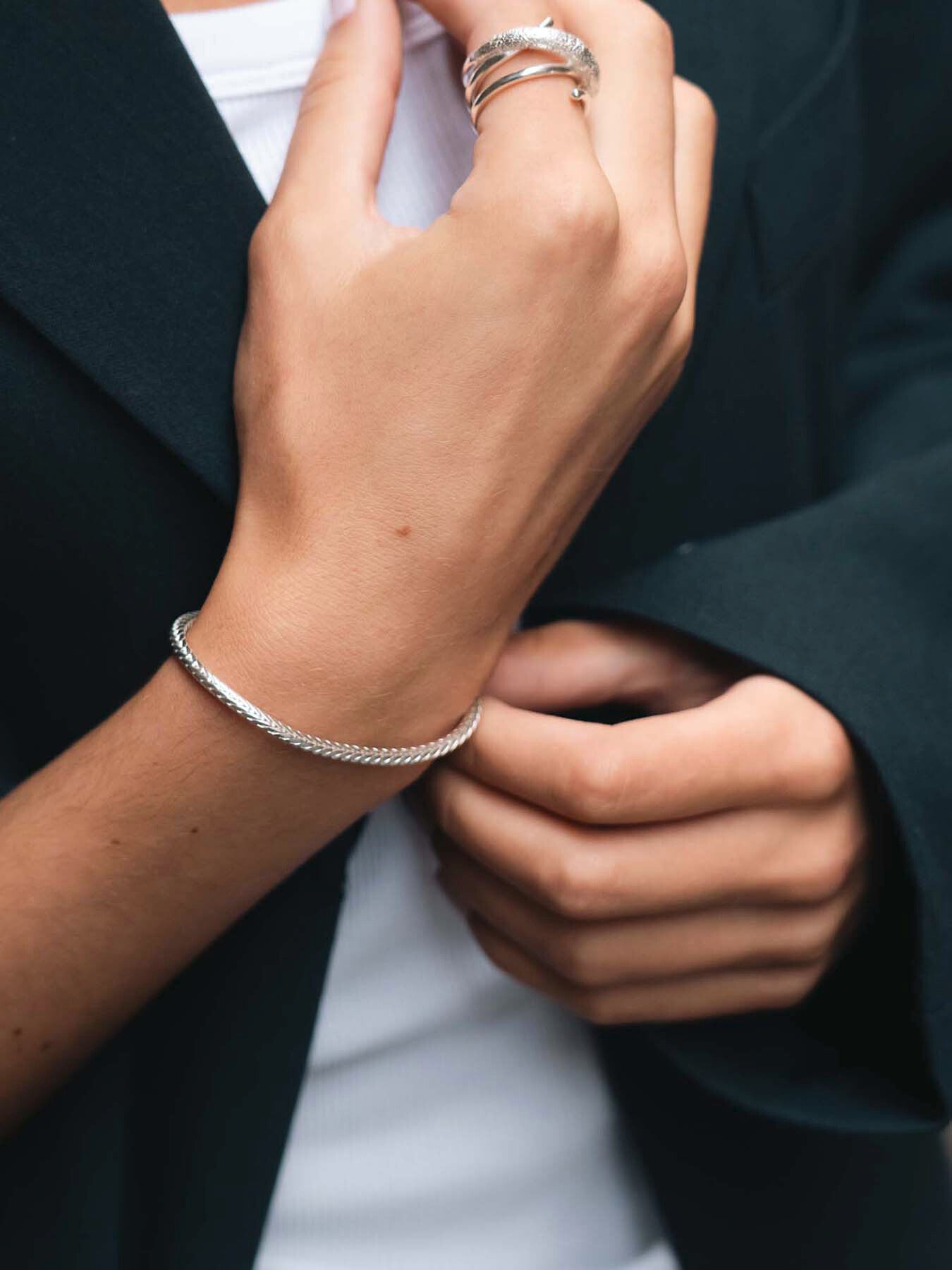 Flow Bracelet