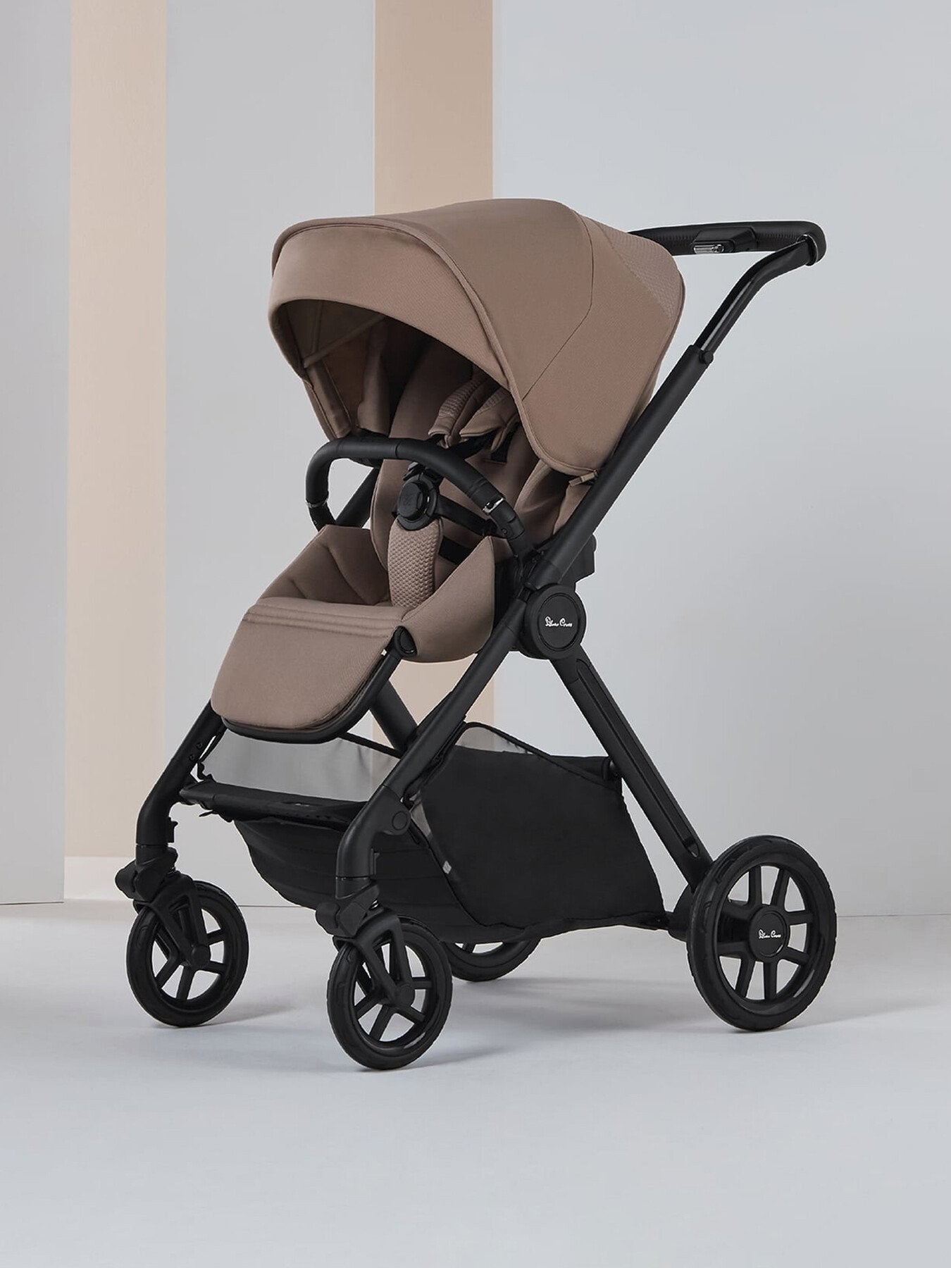 Dune 2 With First Bed Folding Carrycot Accessory Box Dream & Dream Base