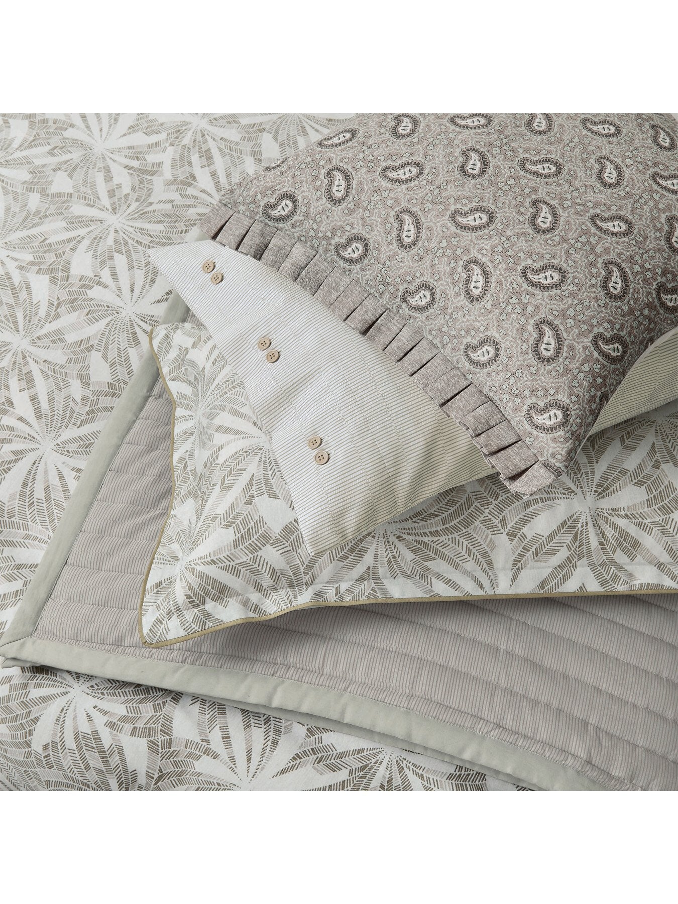 Cora Cushion