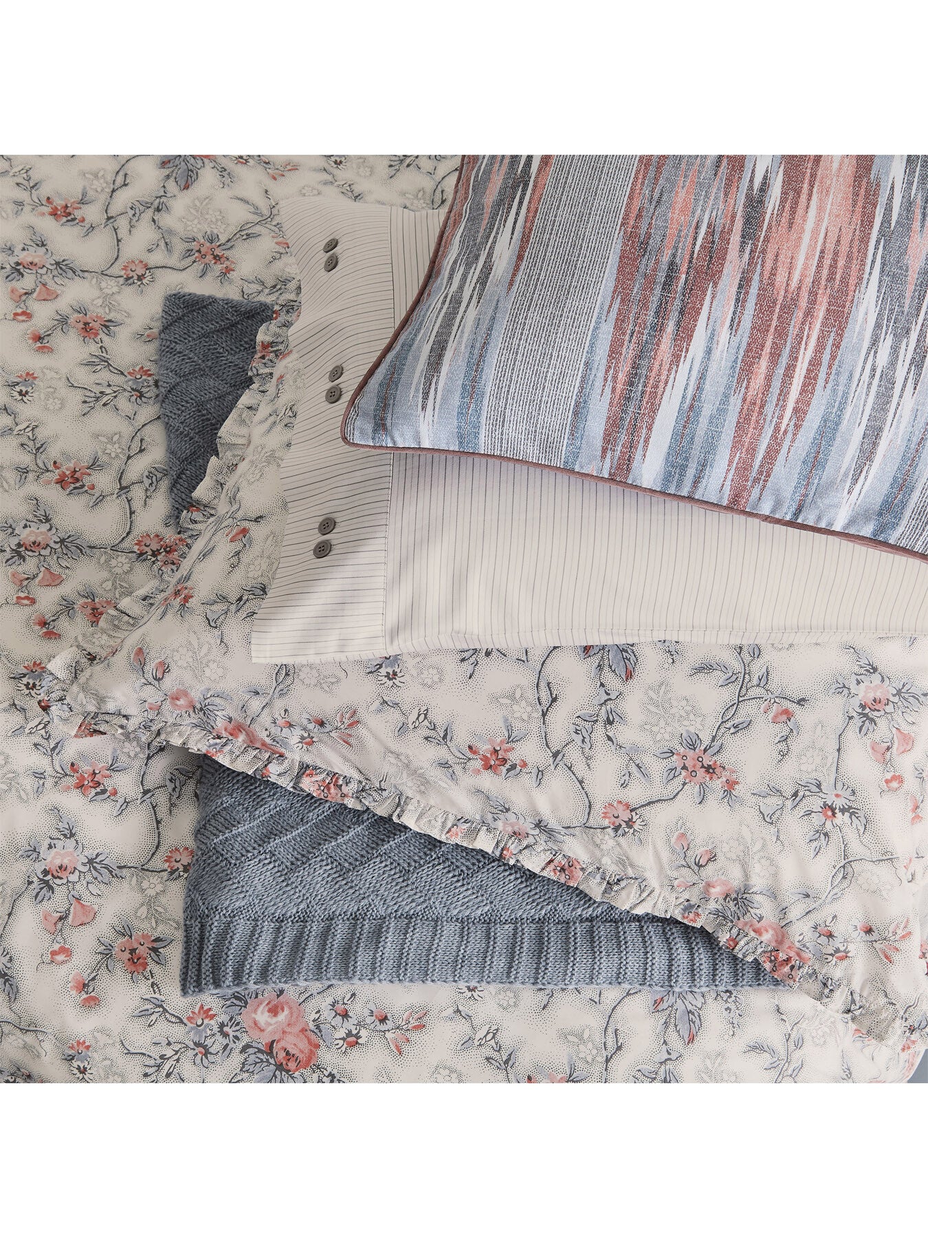 Estelle Cushion