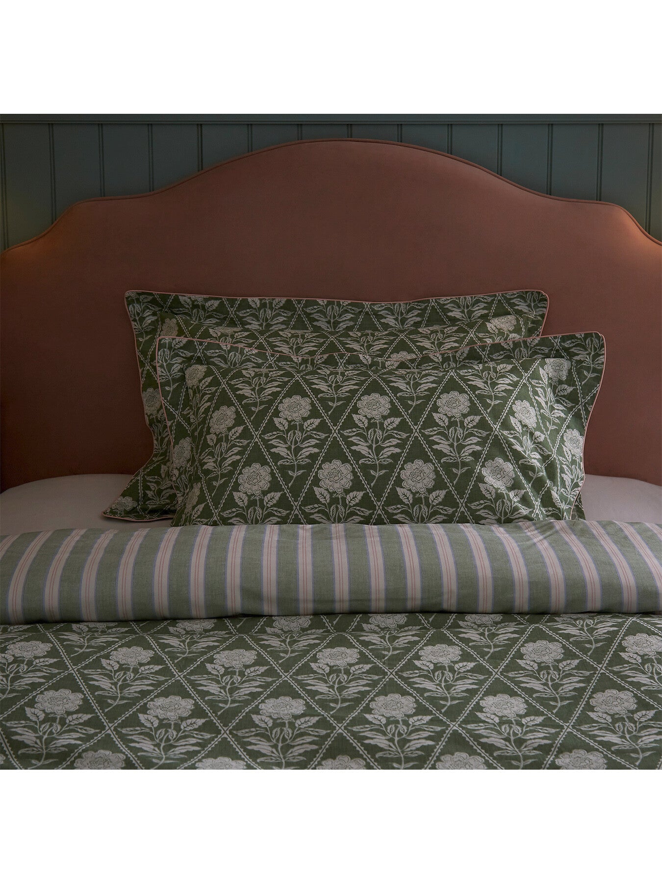 Juliette Stamp Green Cover