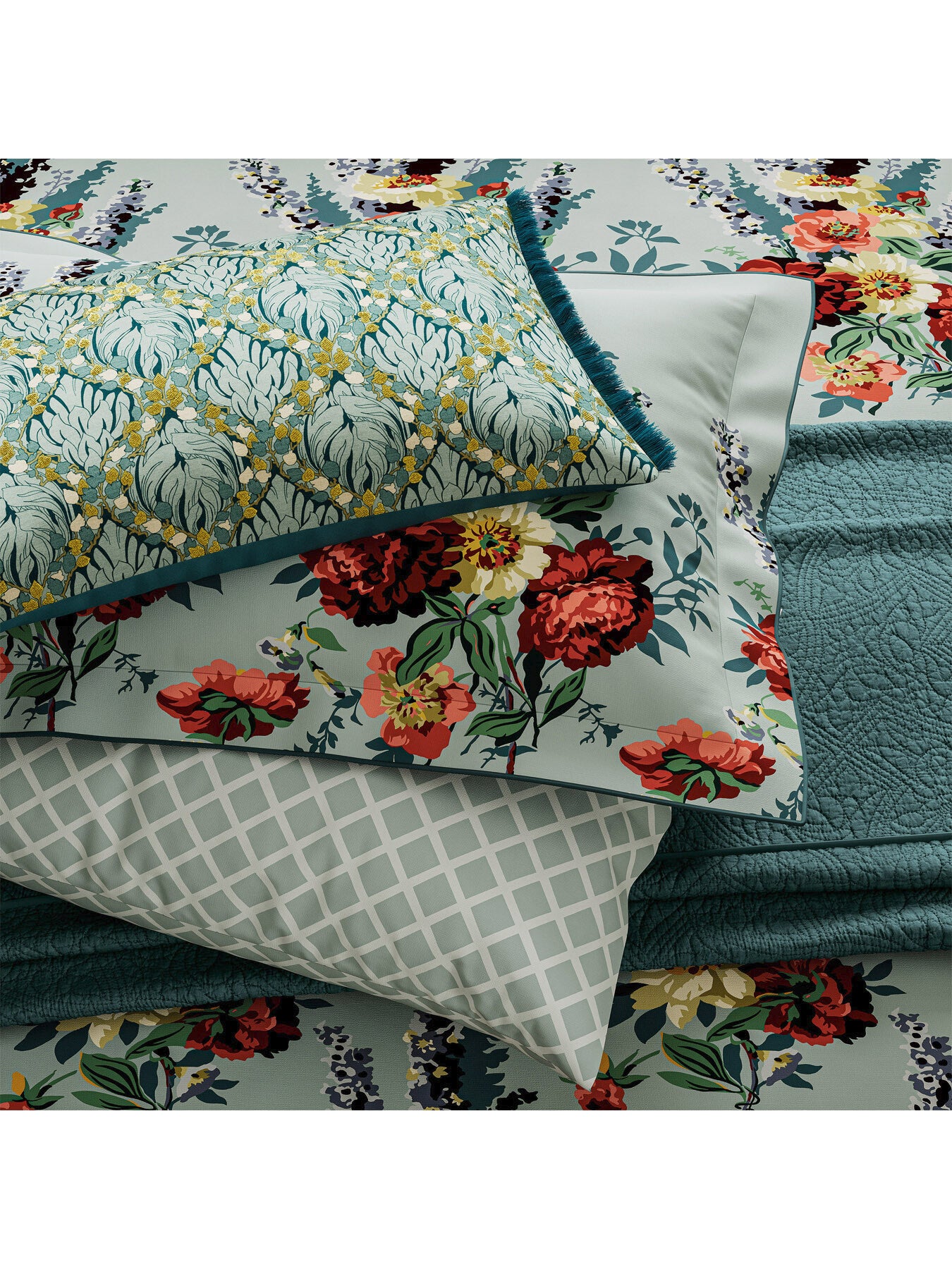 V&A Botanical Harmony Cushion