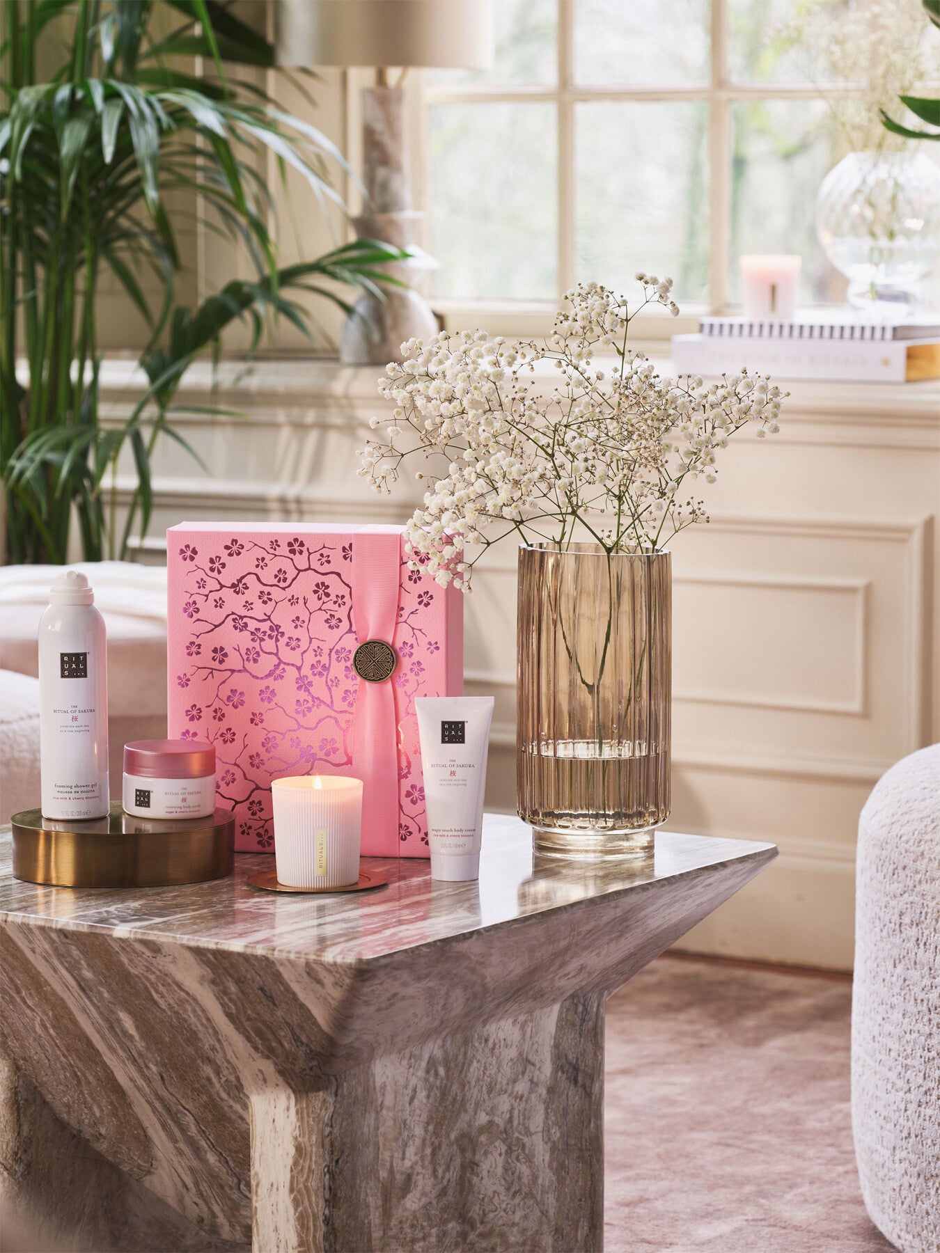The Ritual of Sakura - Medium Gift Set 2024