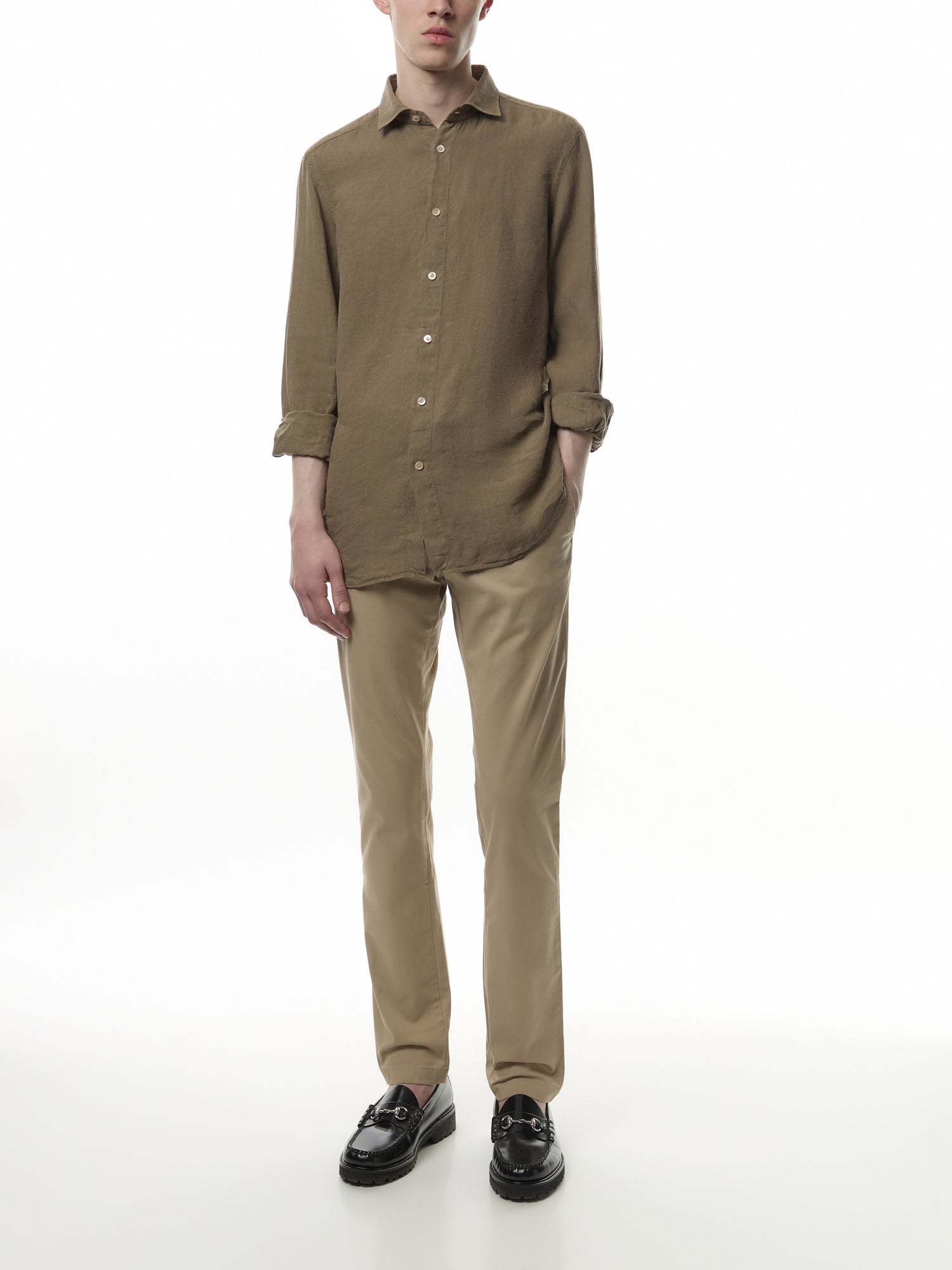 Linen Cut Away Collar Shirt