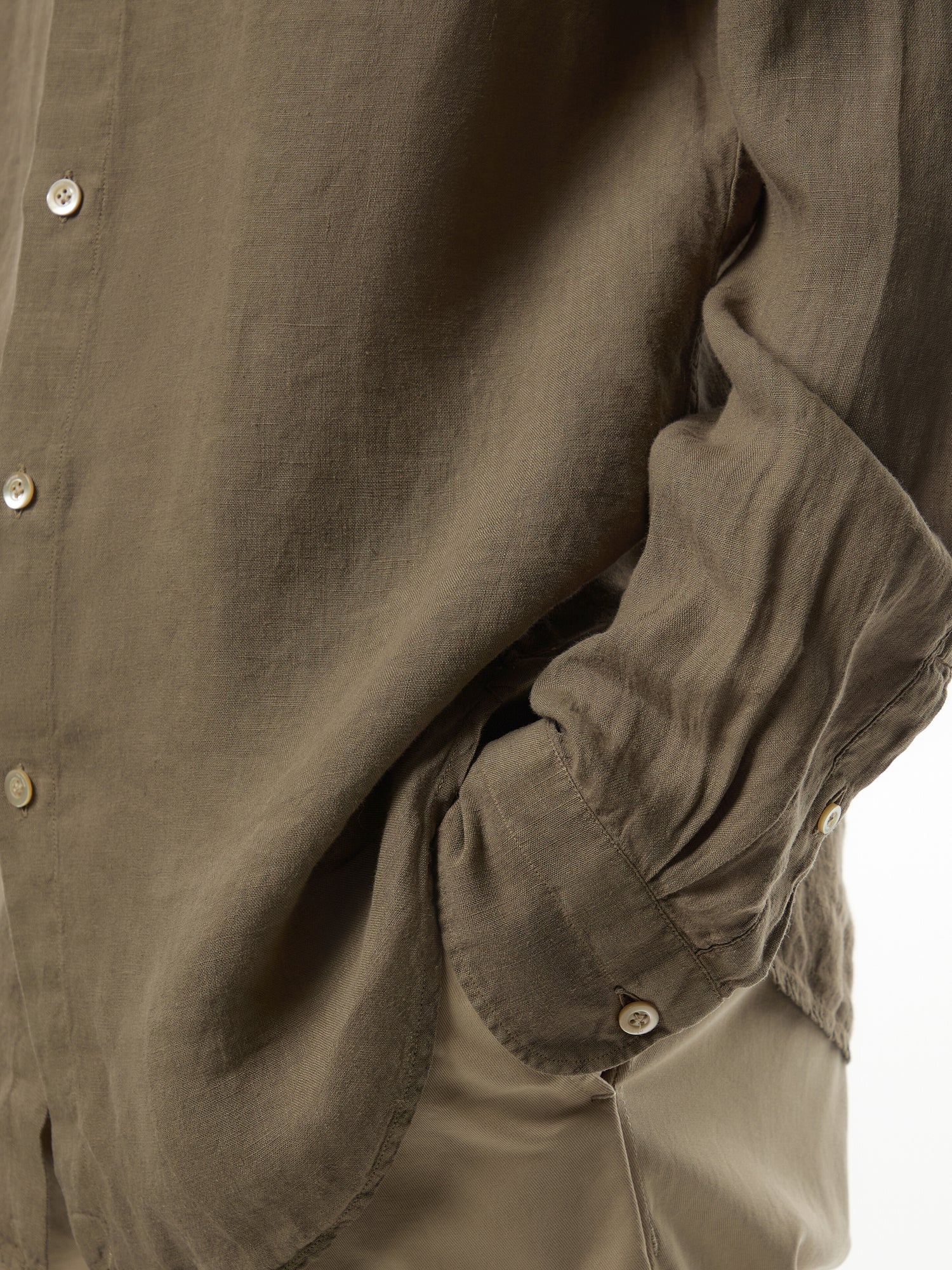 Linen Cut Away Collar Shirt
