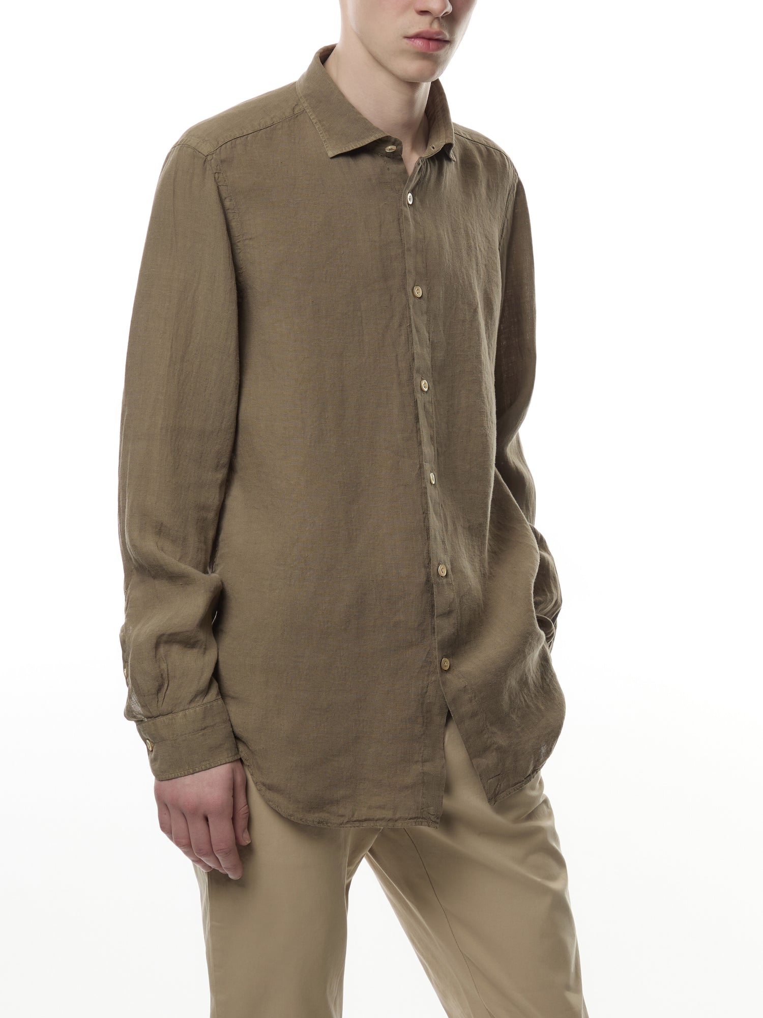 Linen Cut Away Collar Shirt