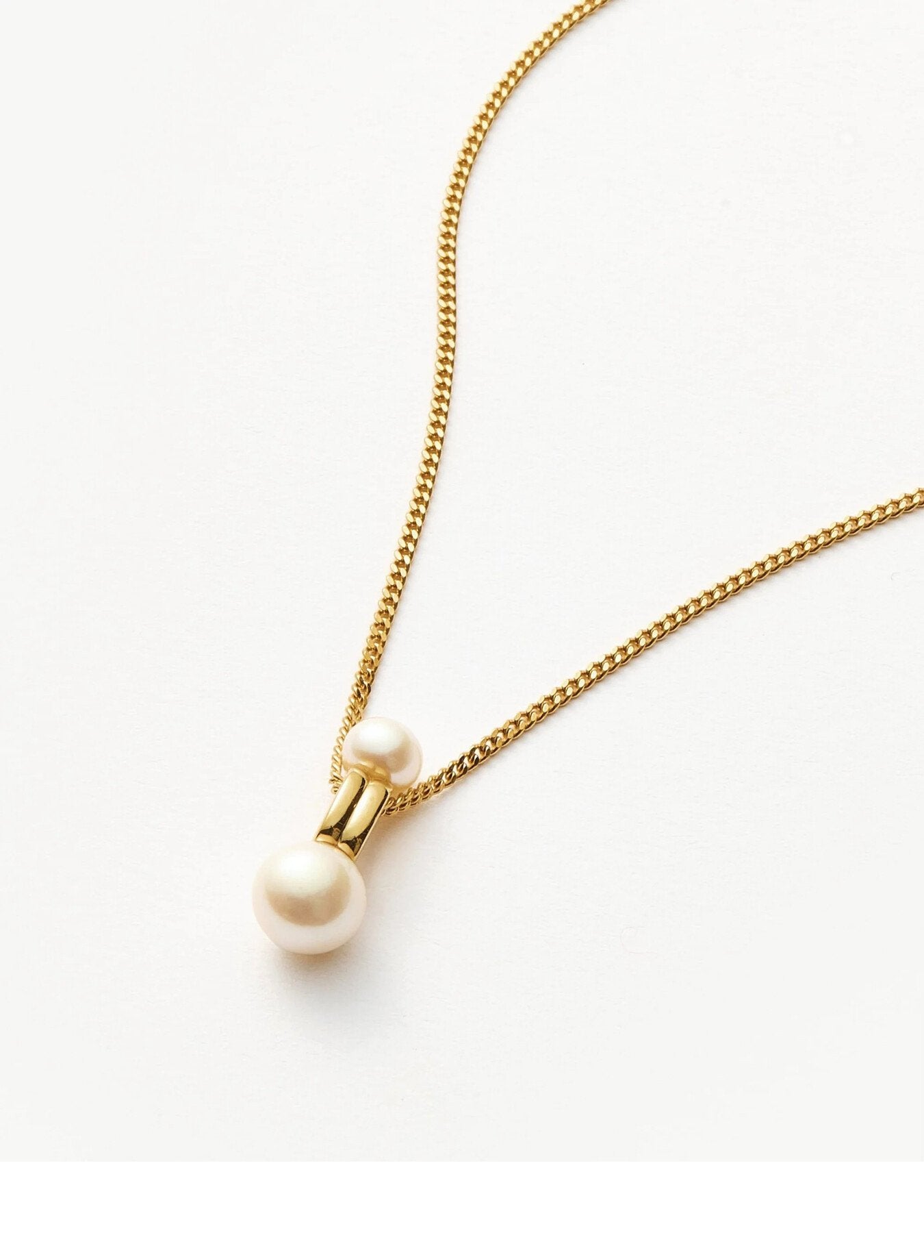 Pearl Ridge Pendant Chain Necklace