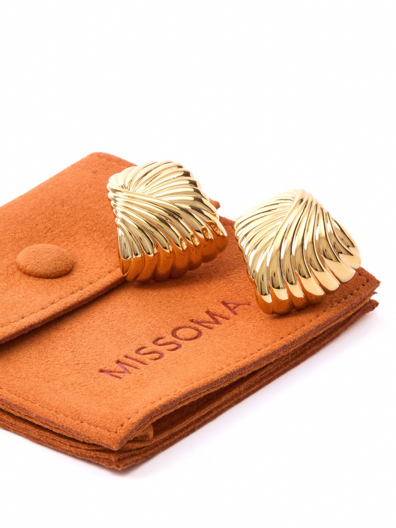 Wavy Ridge Ripple Oversized Stud Earrings