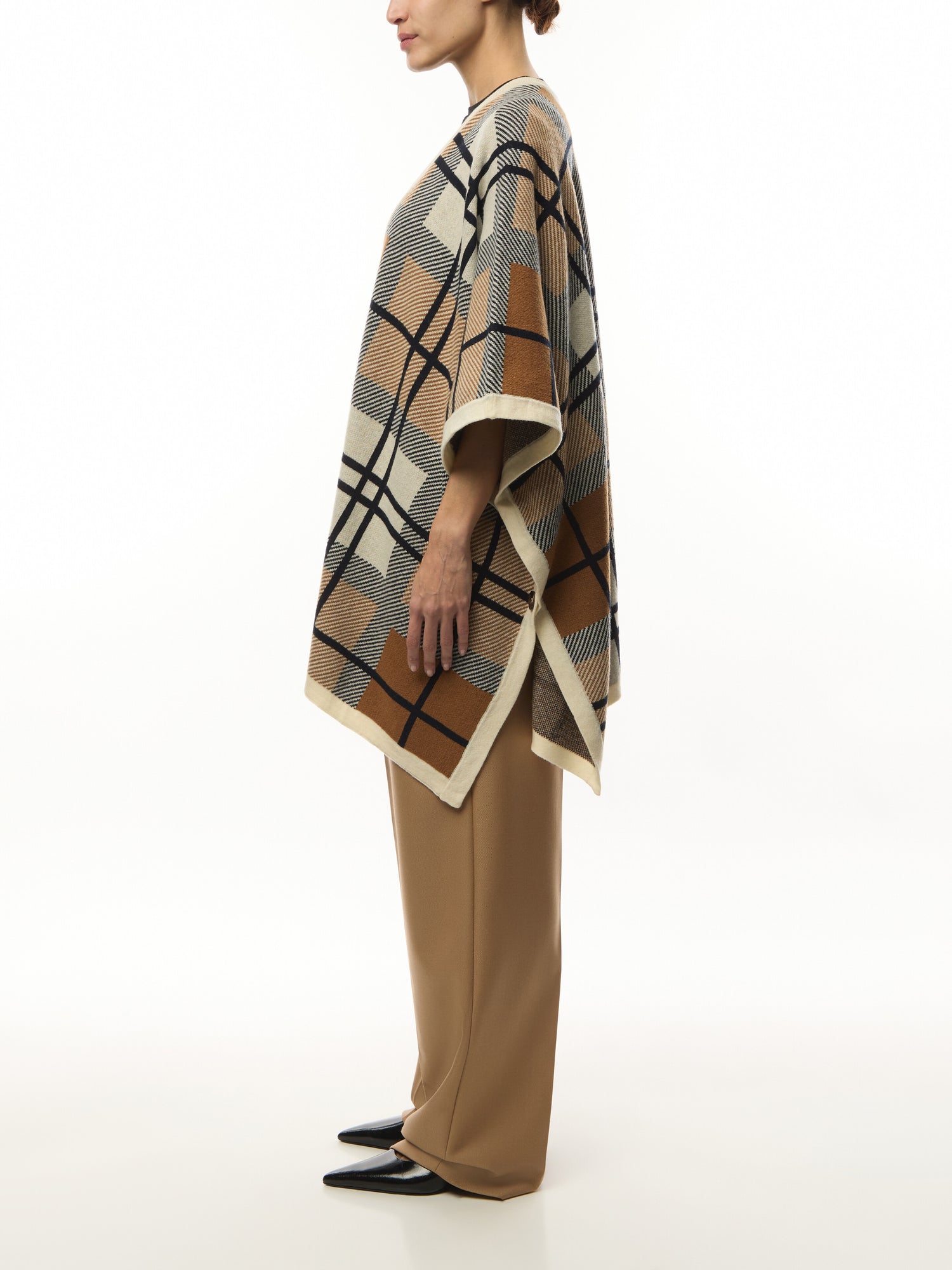 Barbour Violet Knitted Cape
