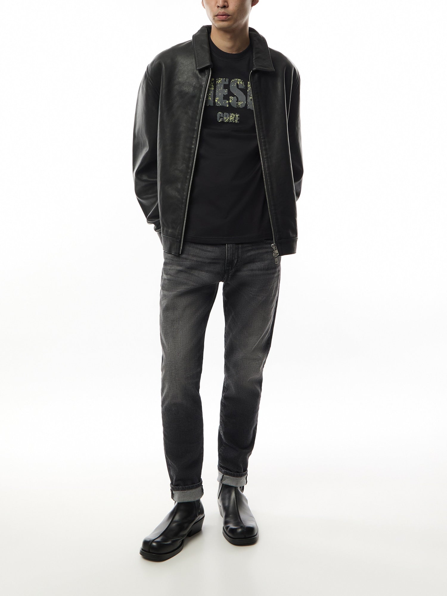 2019 D-Strukt Slim Fit Jeans