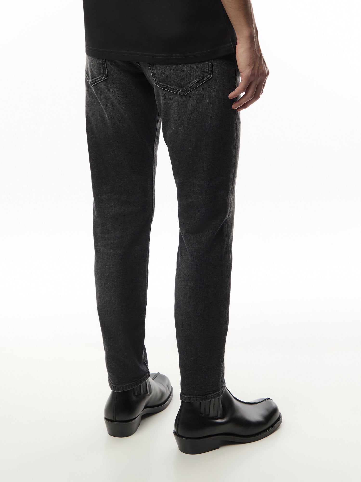 2019 D-Strukt Slim Fit Jeans