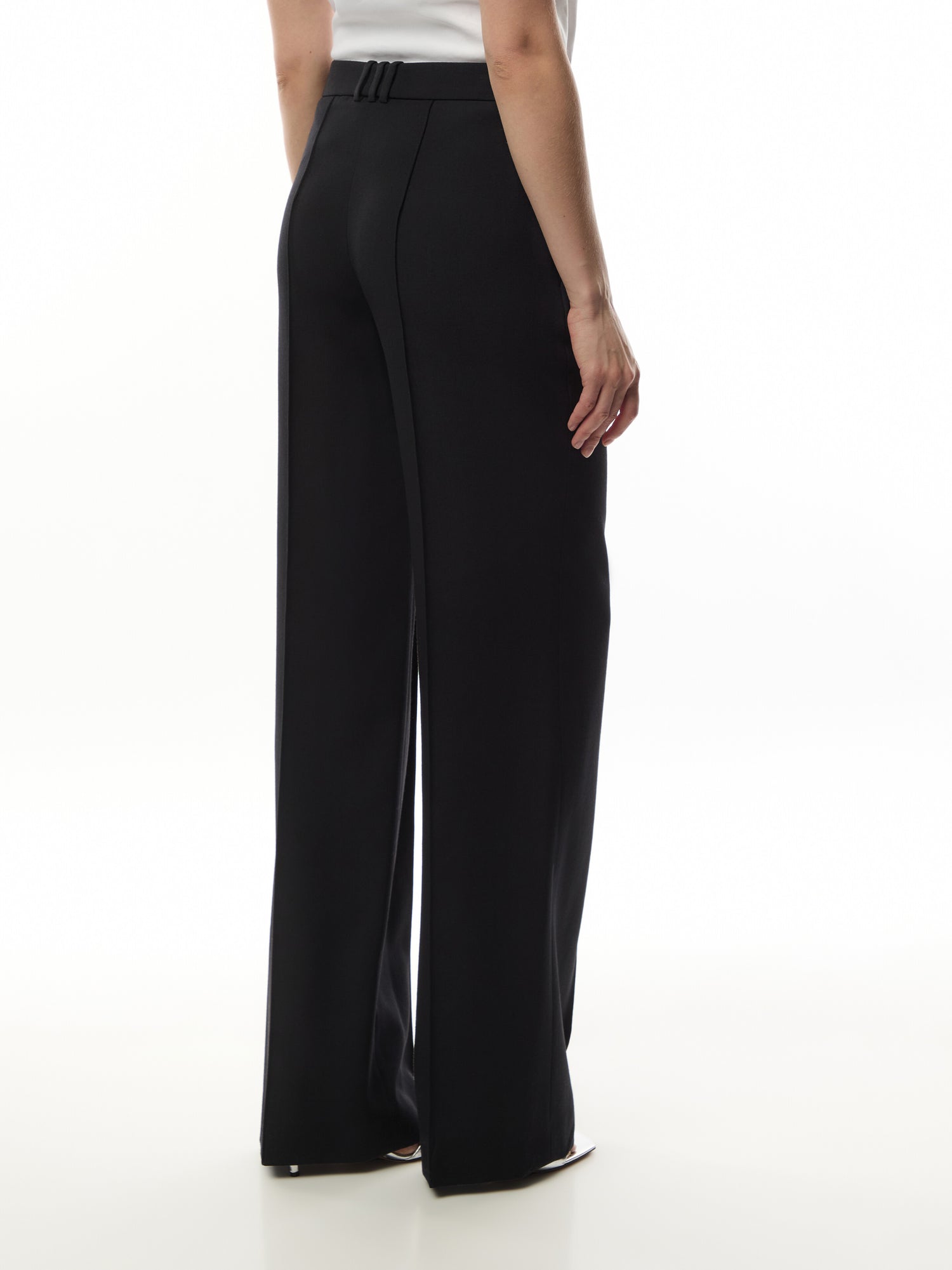 2 Pockets Tailored Satin Pants