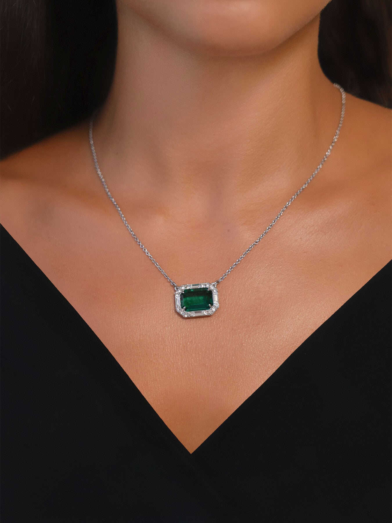 Emerald Pendant Necklace