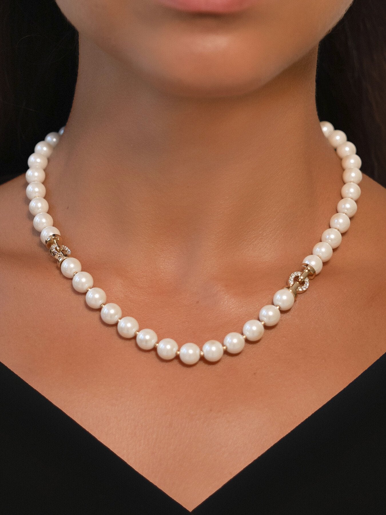 Pearl Collar Necklace