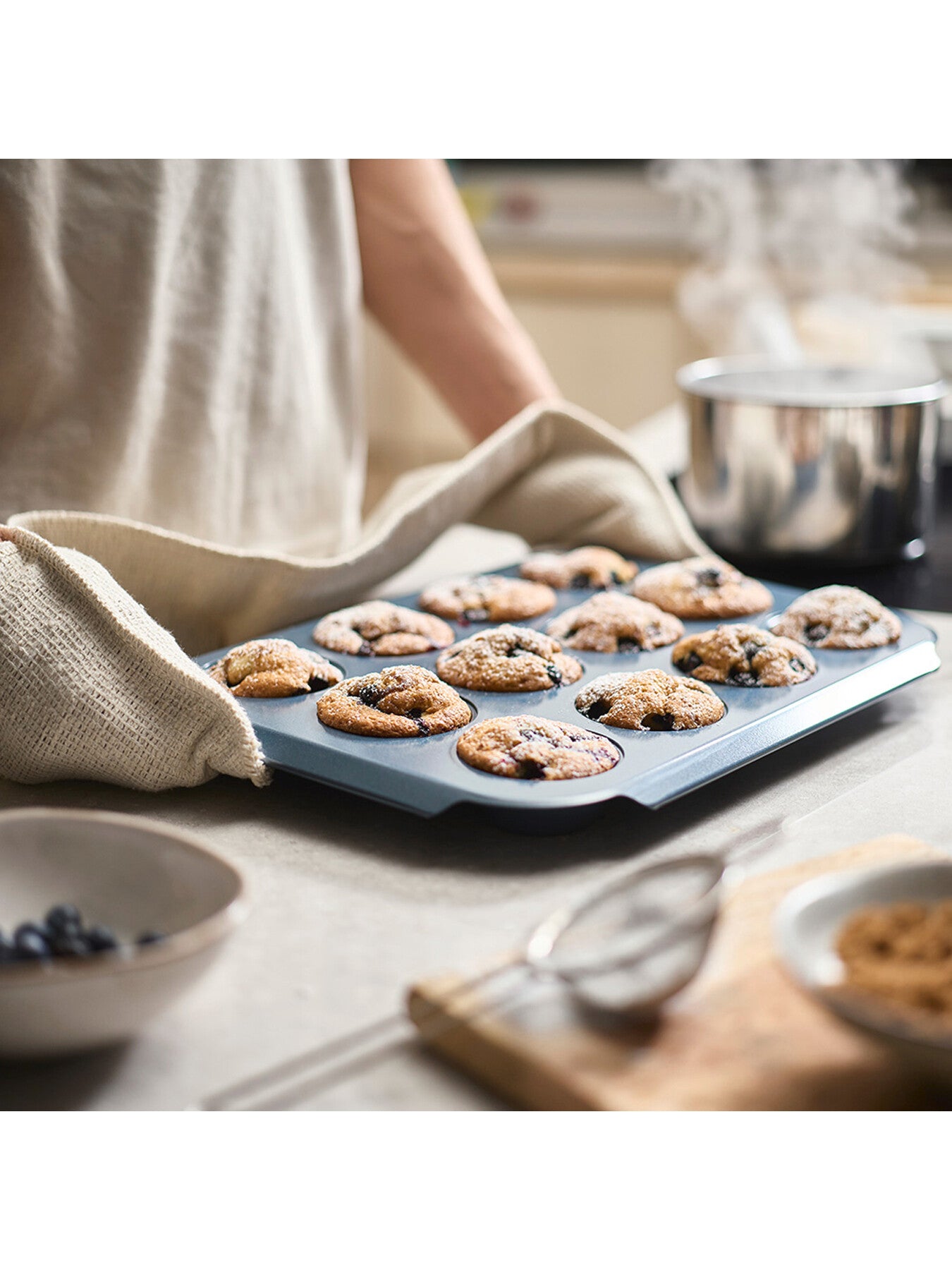 Nest Bake 12 Cup Muffin Pan