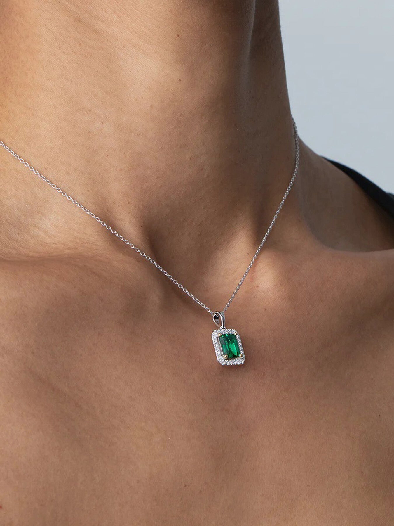 Eton Green Borderset Necklace