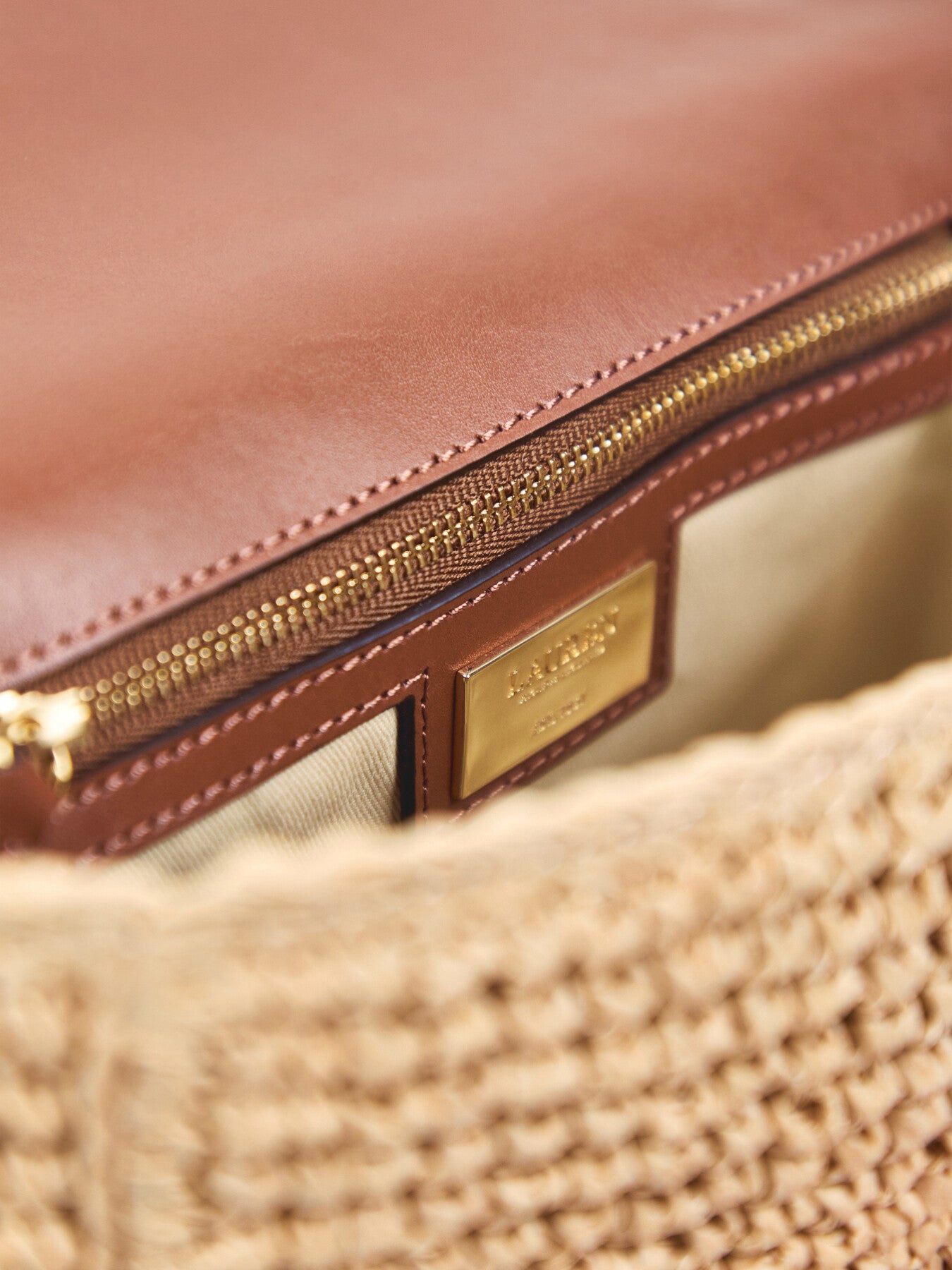 Sophee 22 Medium Shoulder Bag