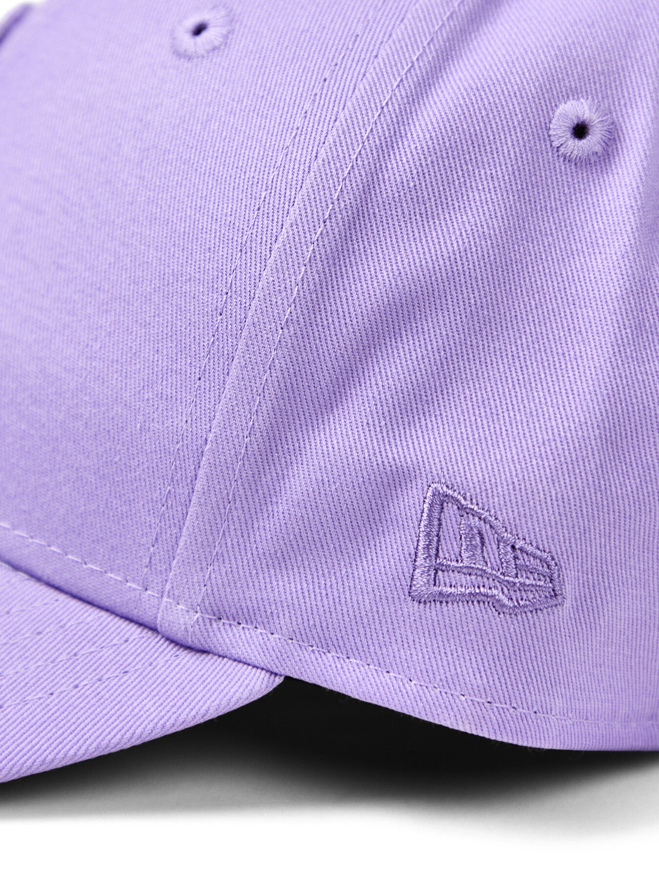 Female League Essential 9Forty Cap