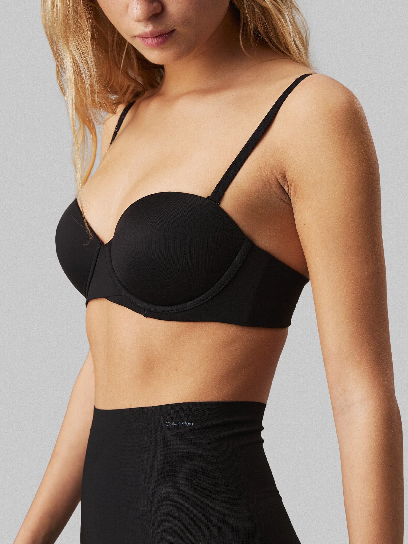 Stay Put Mesh Sculp Firm Slimmer Short