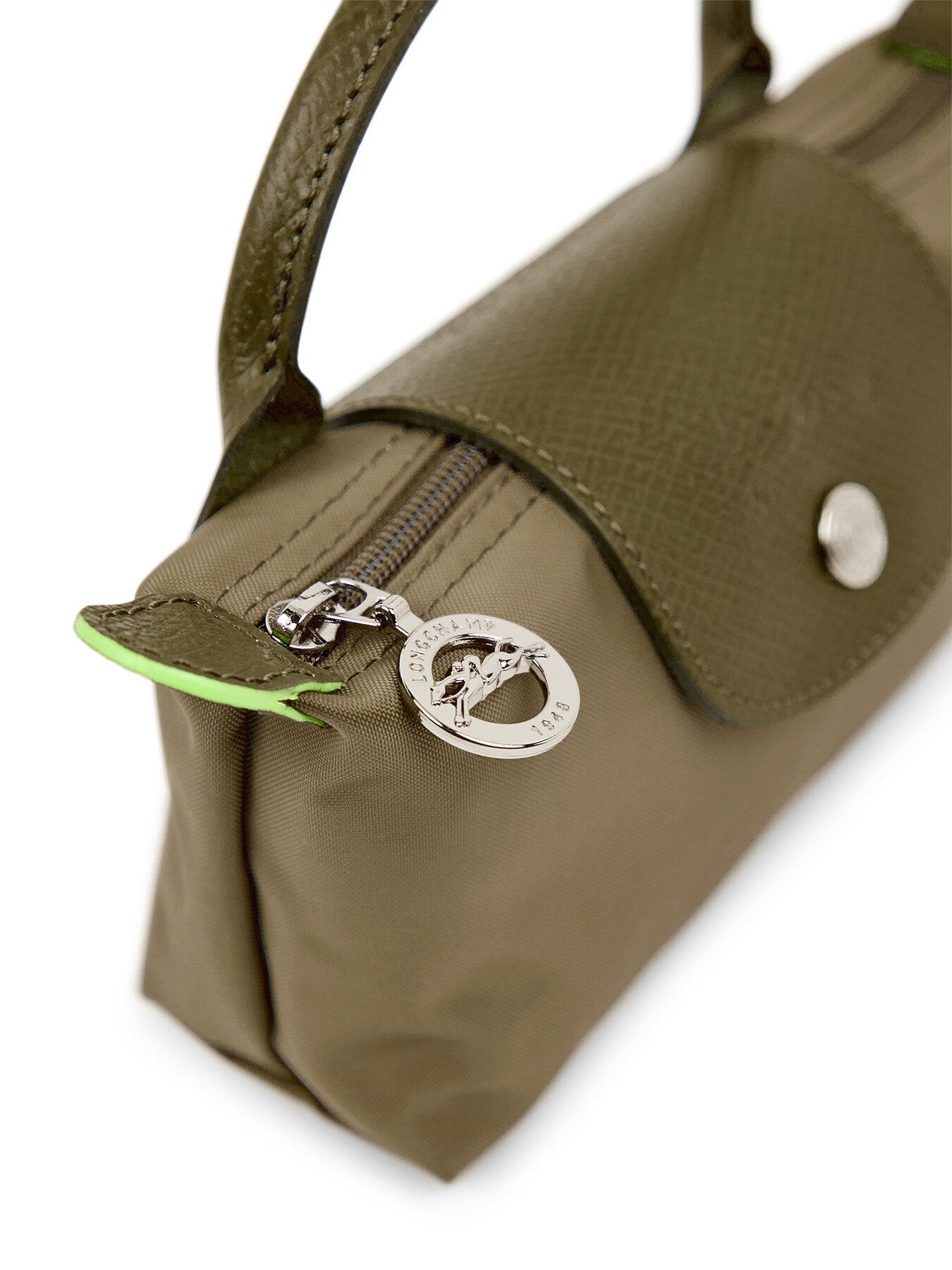 Le Pliage Green Pouch with handle