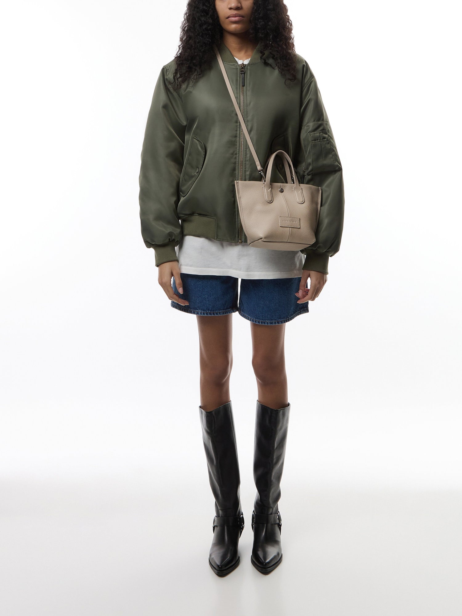 Essential Cuir XS Handbag
