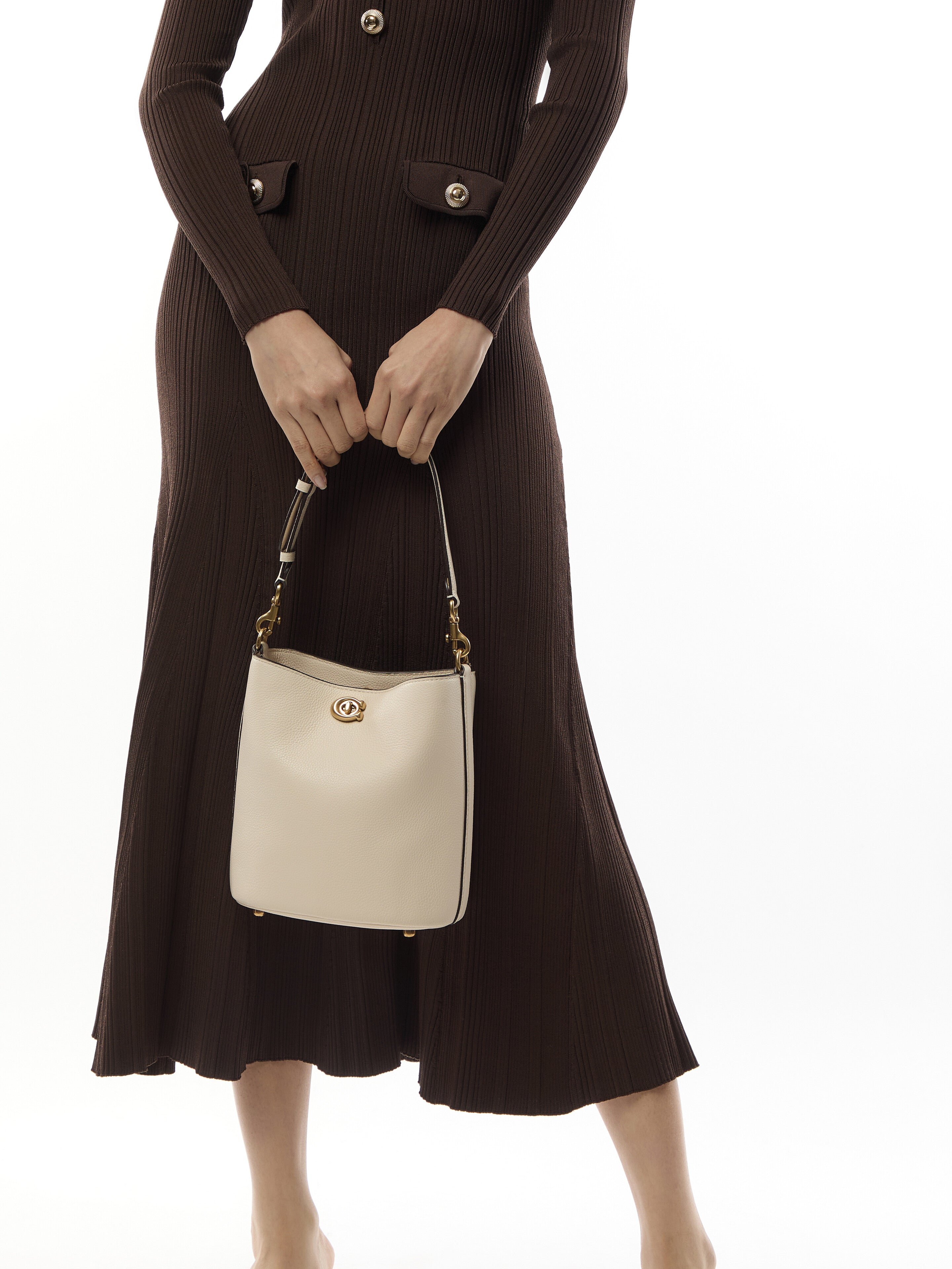 Coach Willow Soft Bucket Bag 19 | Designer Handbags