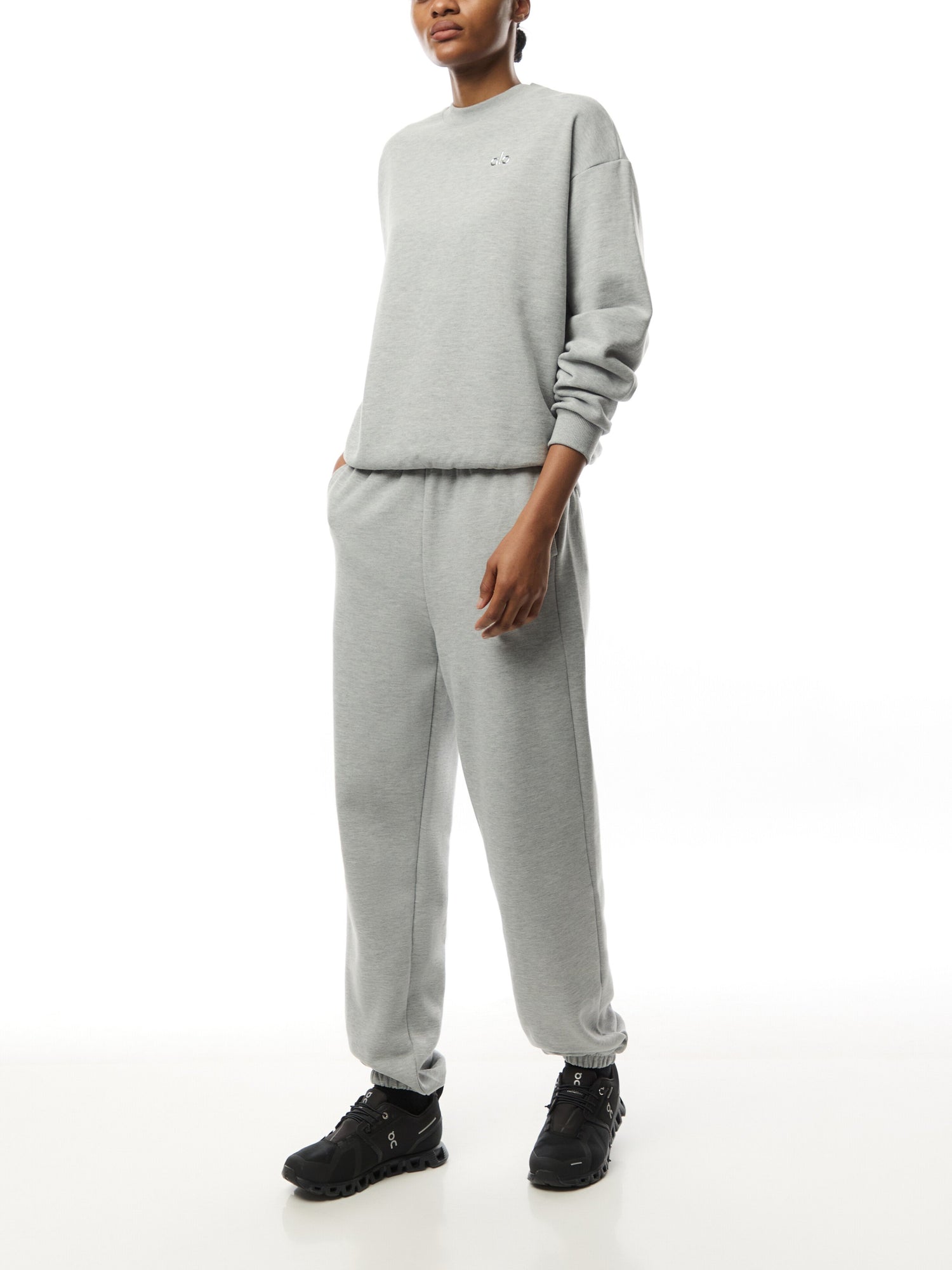 Accolade Crew Neck Pullover