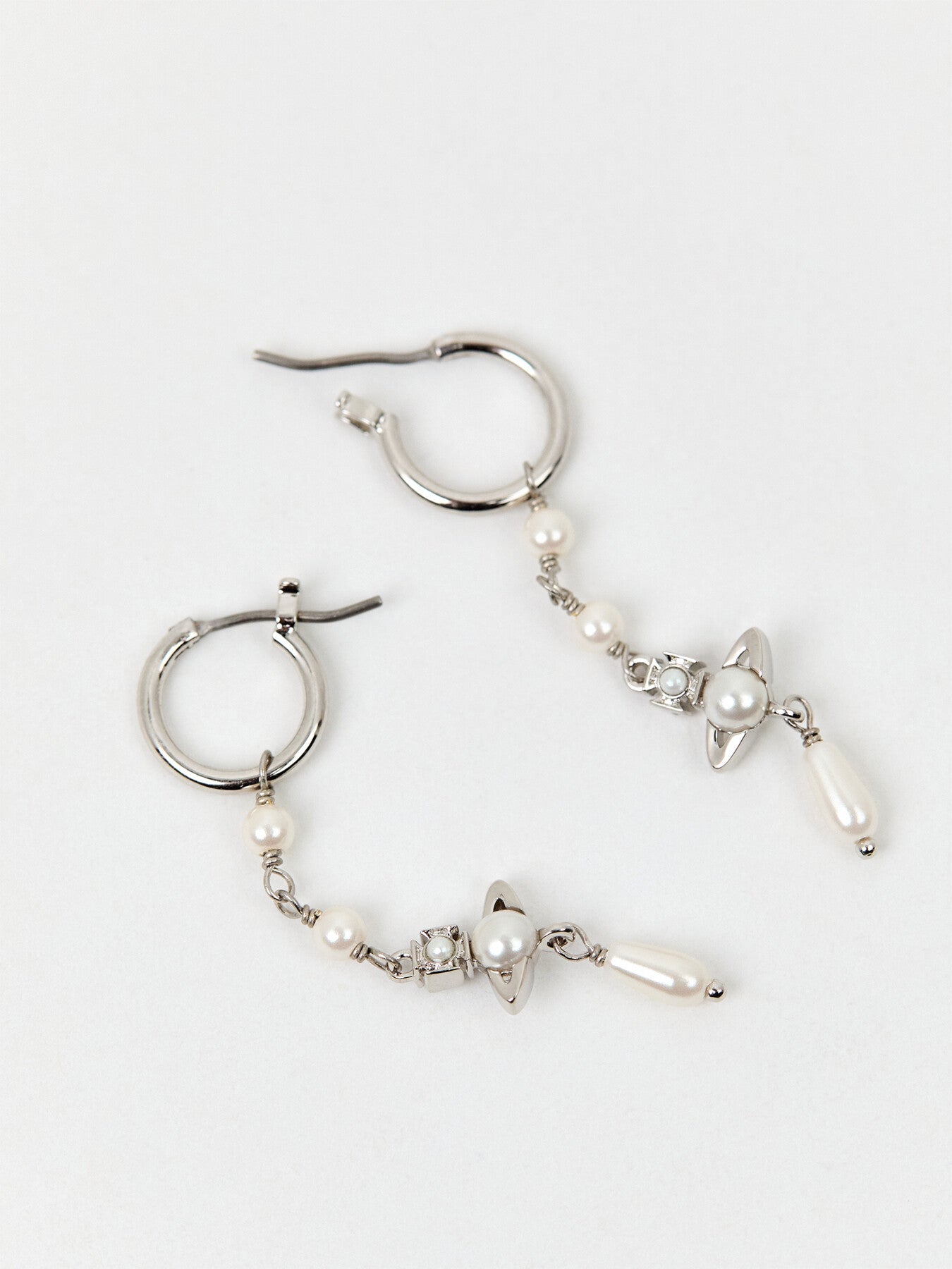 Emiliana Drop Earrings