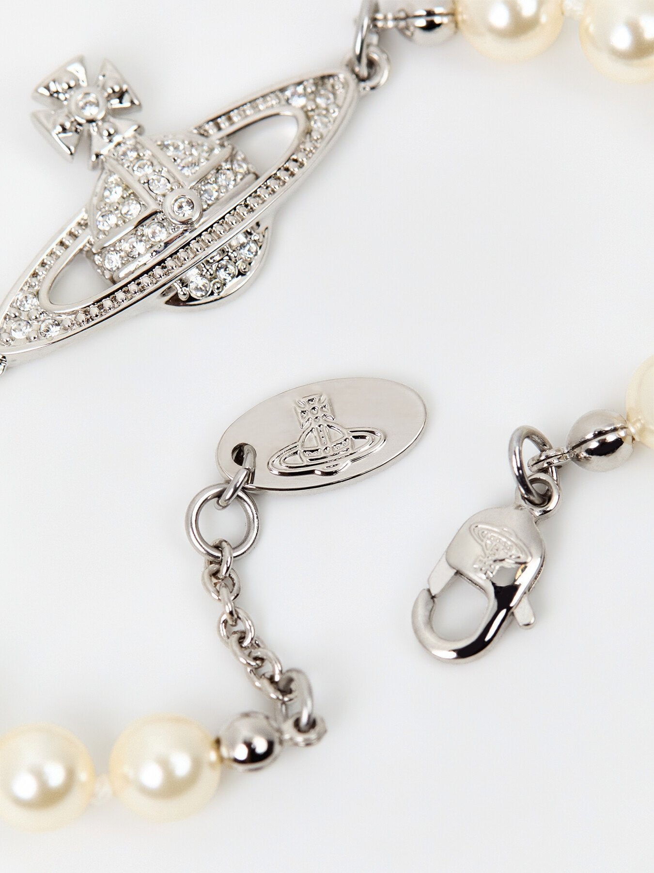 Mini Bas Relief Pearl Bracelet