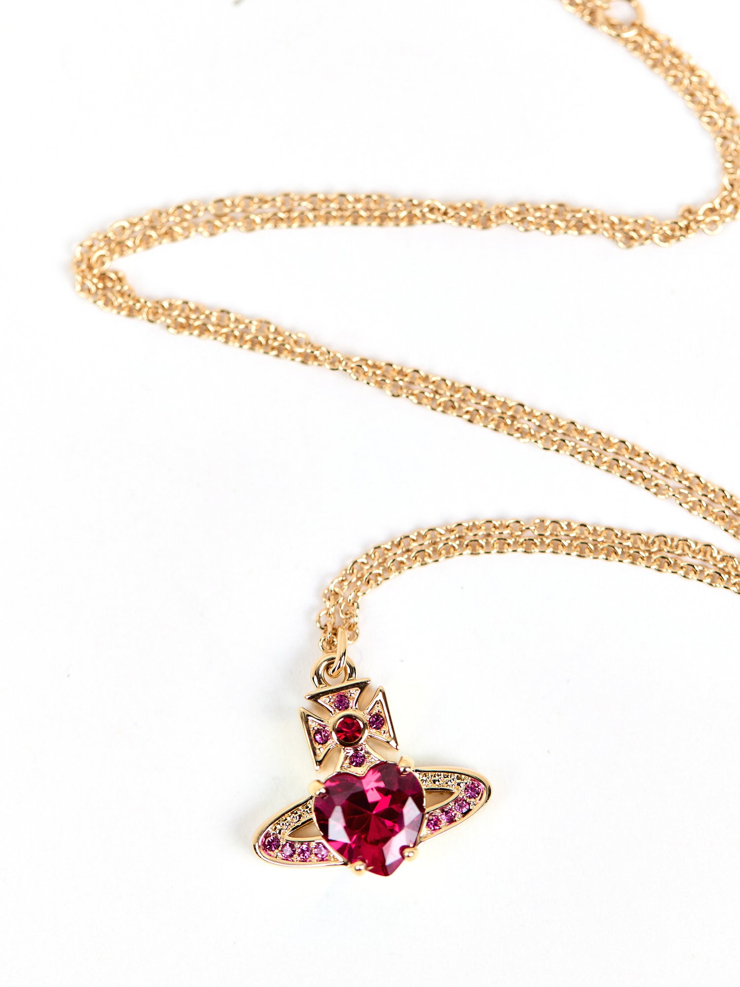 Ariella Pendant Necklace