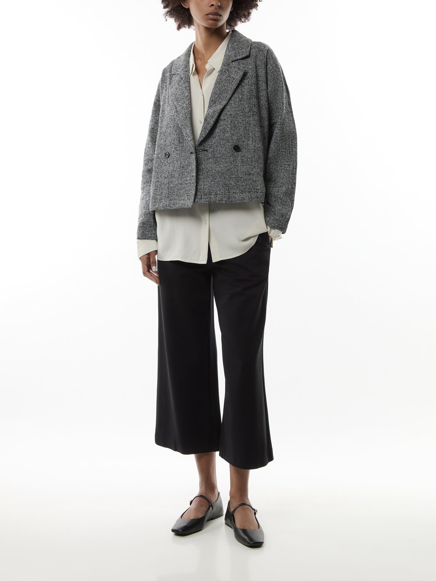 Notch Collar Short Blazer