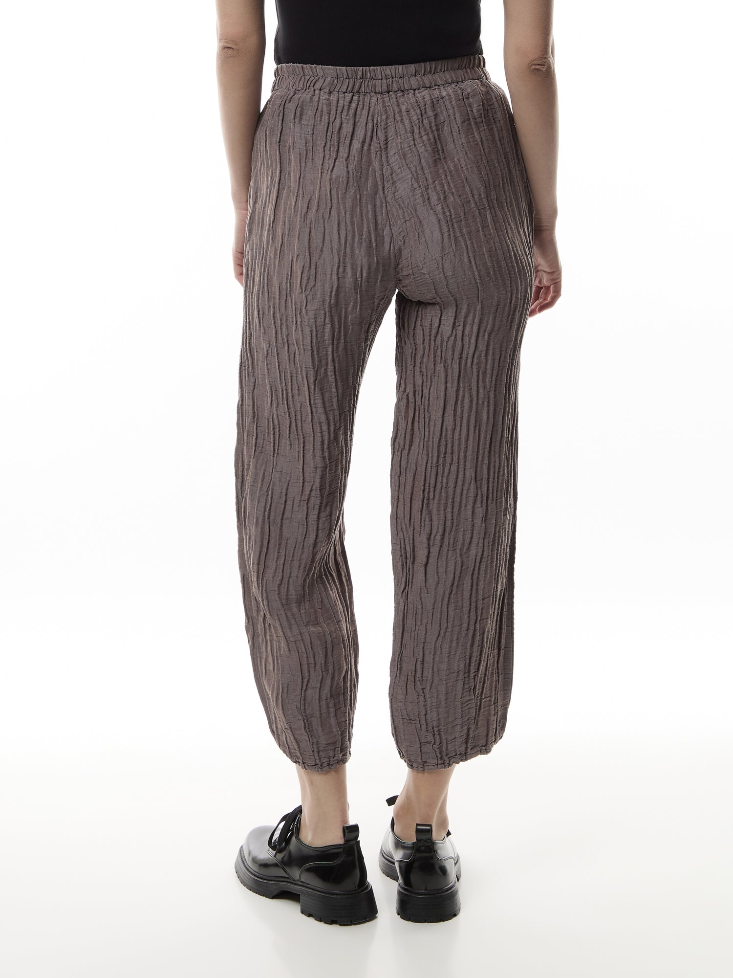 Silk Crinkle Cropped Trouser