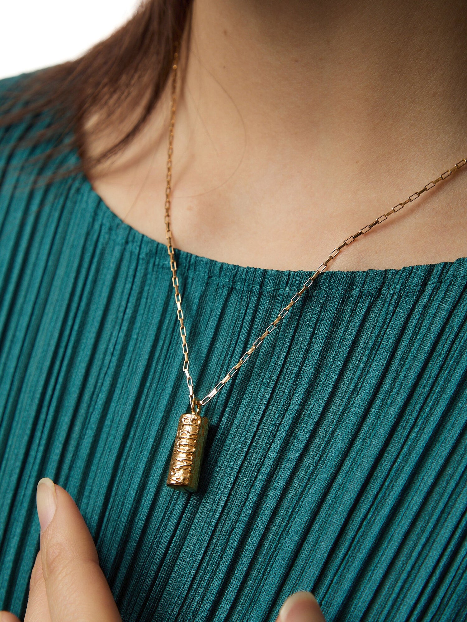 The Amore Necklace