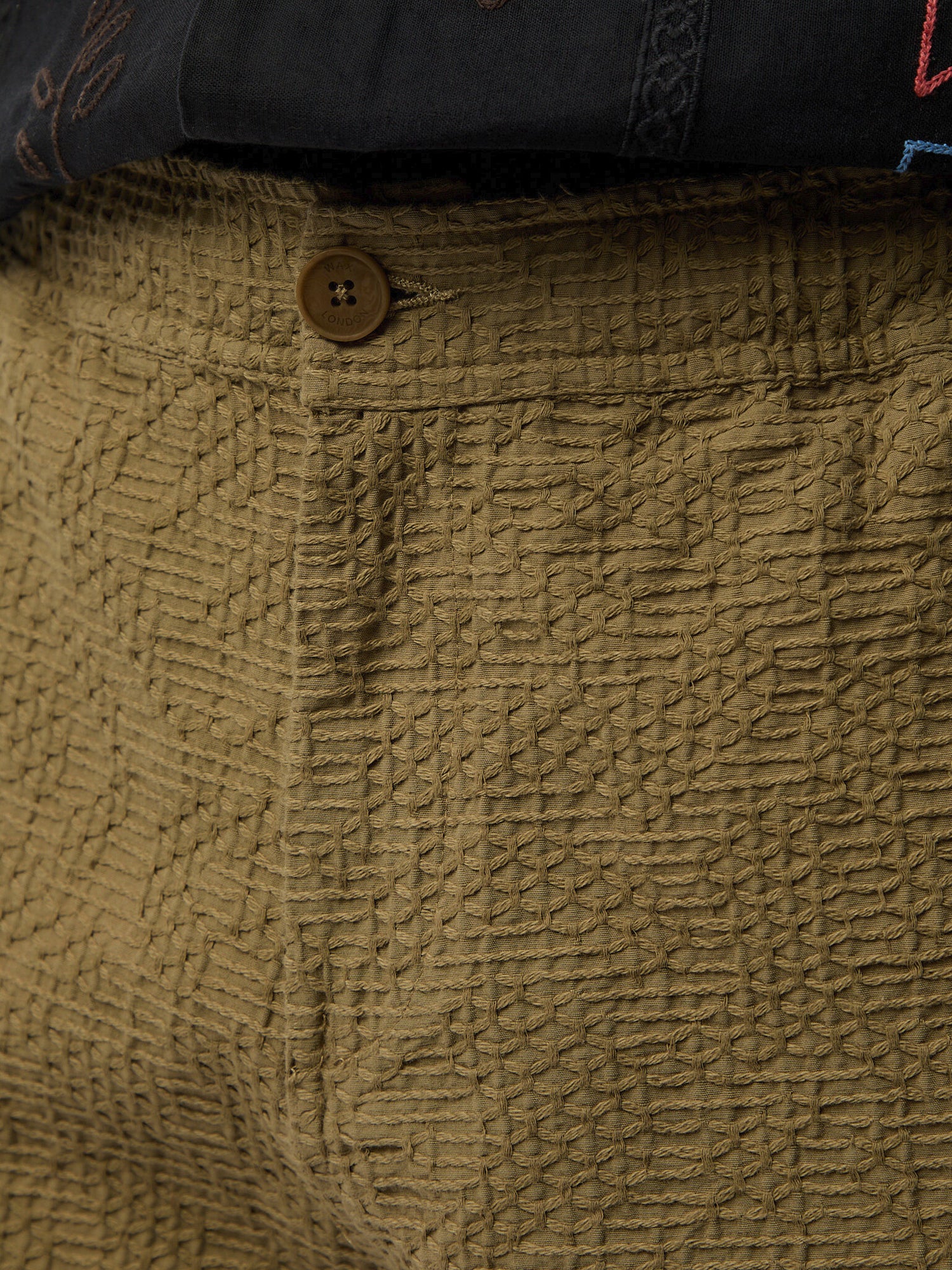 Kurt Short Honeycomb Dobby