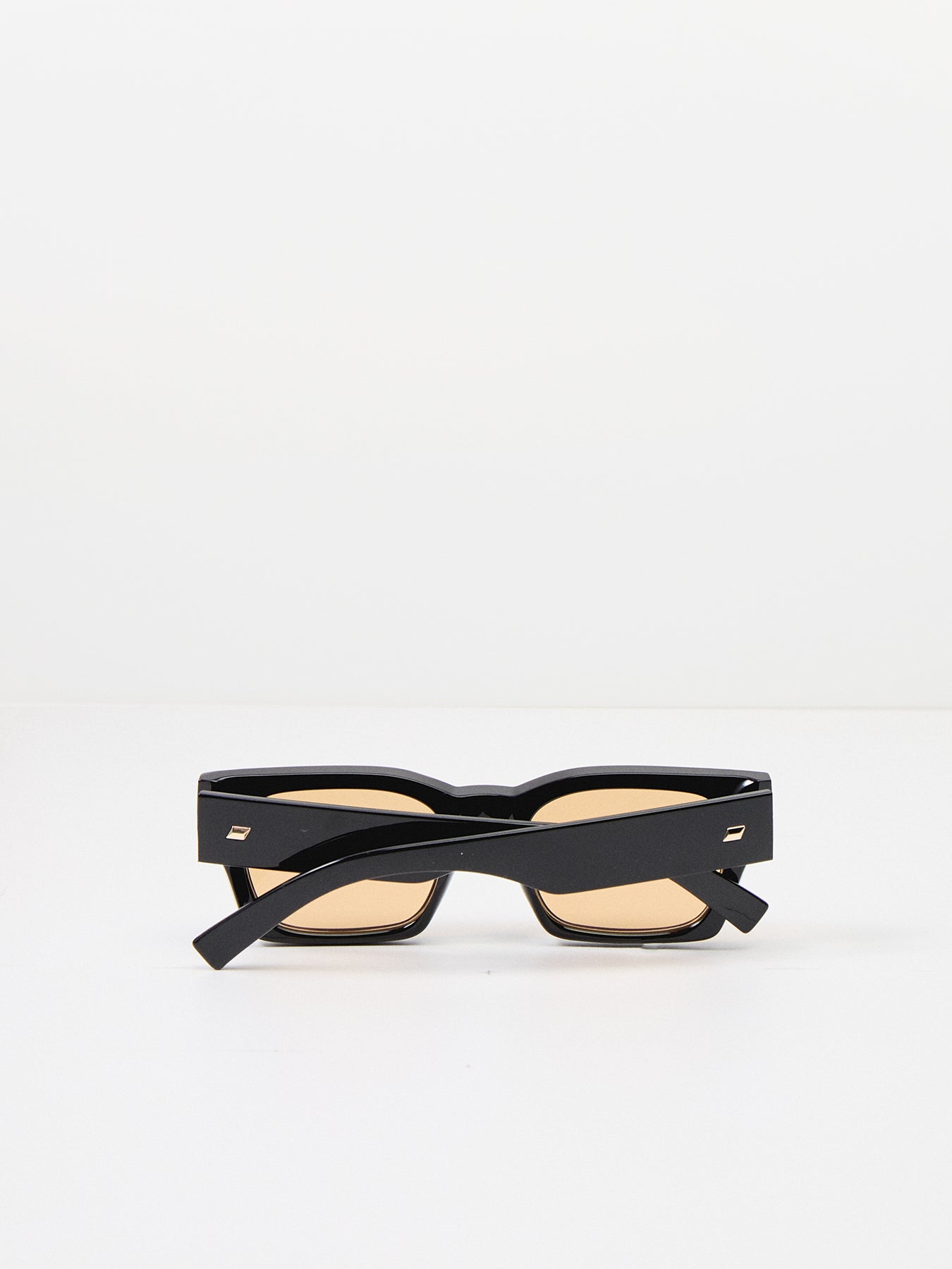 LSU2552169 Shmood Black Amber Tint