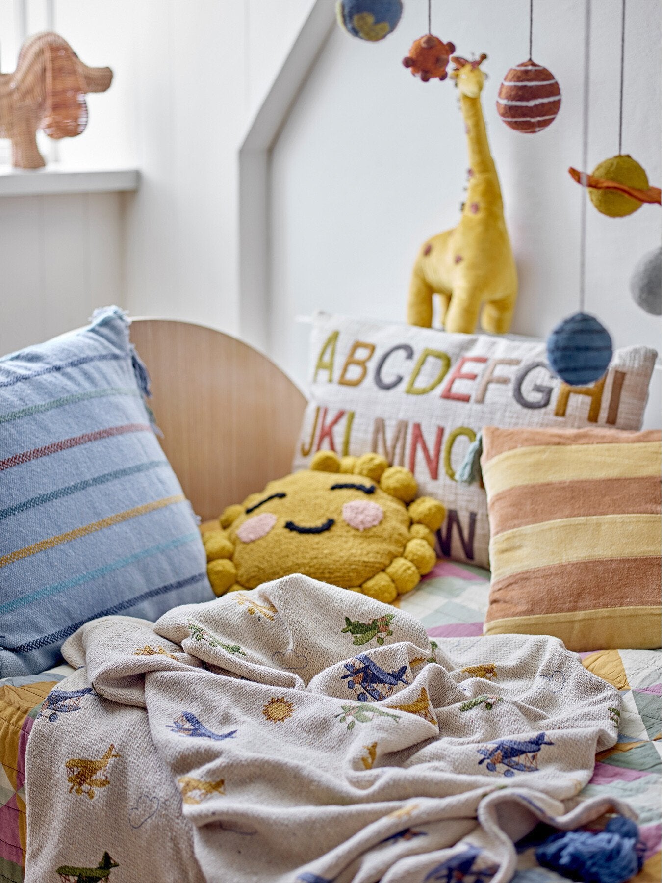 Vigge Cushion, Yellow, Cotton