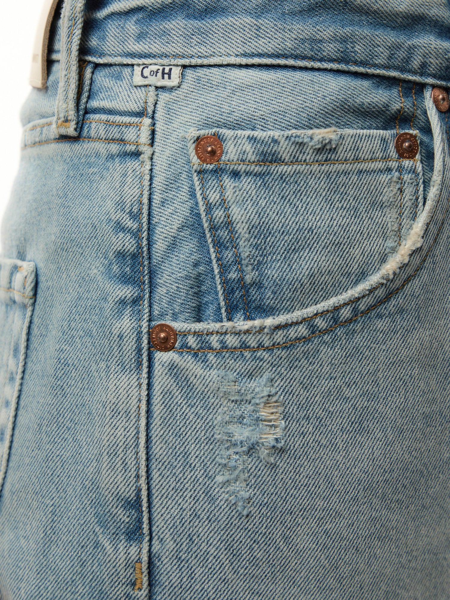 Winslow Cropped Boyfriend Jeans