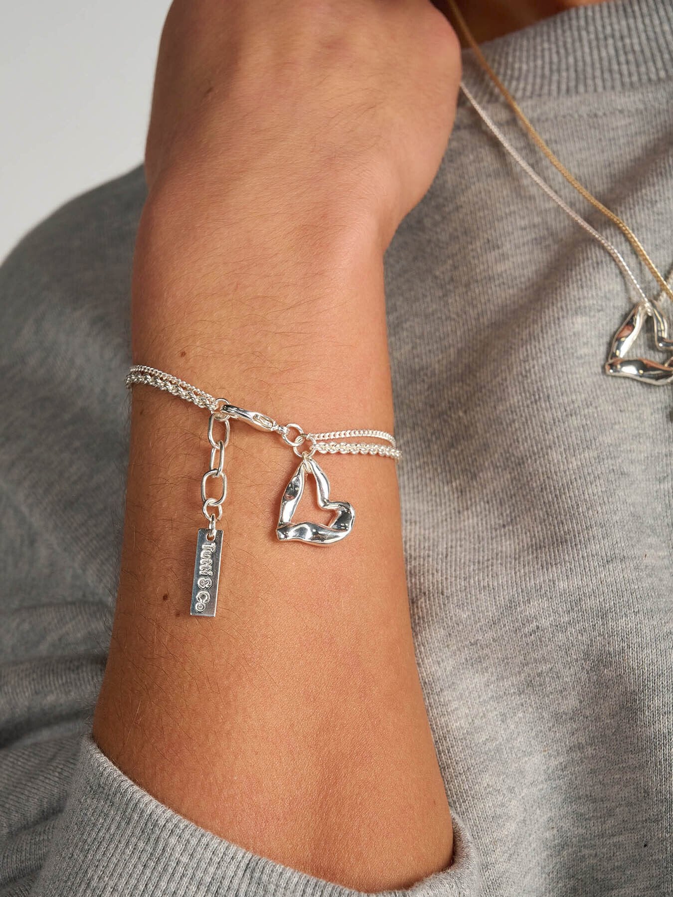 Eternal Twist Heart Bracelet