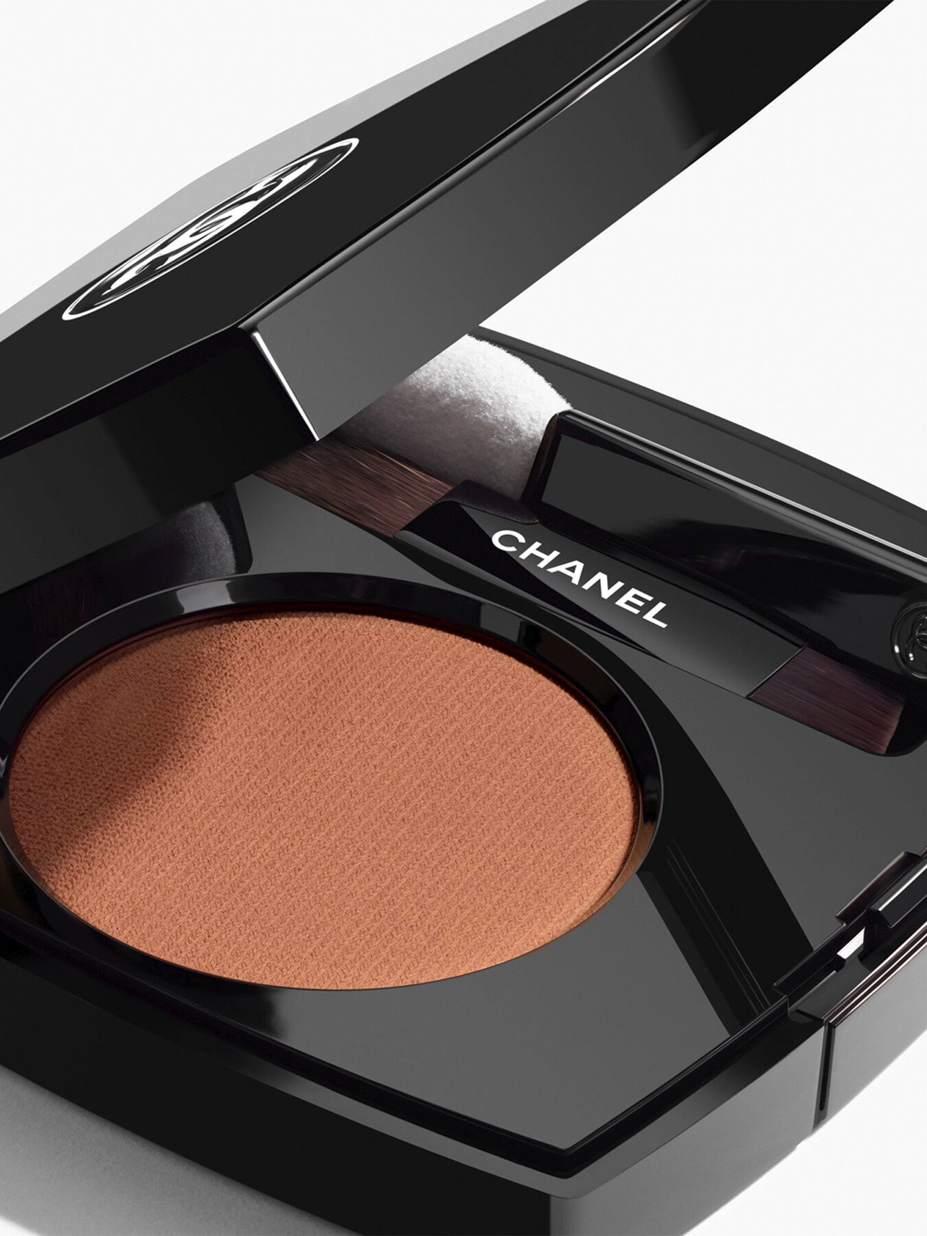 OMBRE ESSENTIELLE