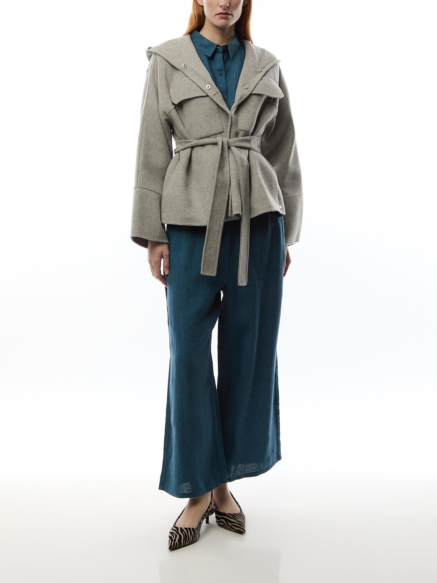 Classic Collar Shirt W/ 3/4 Sleeves